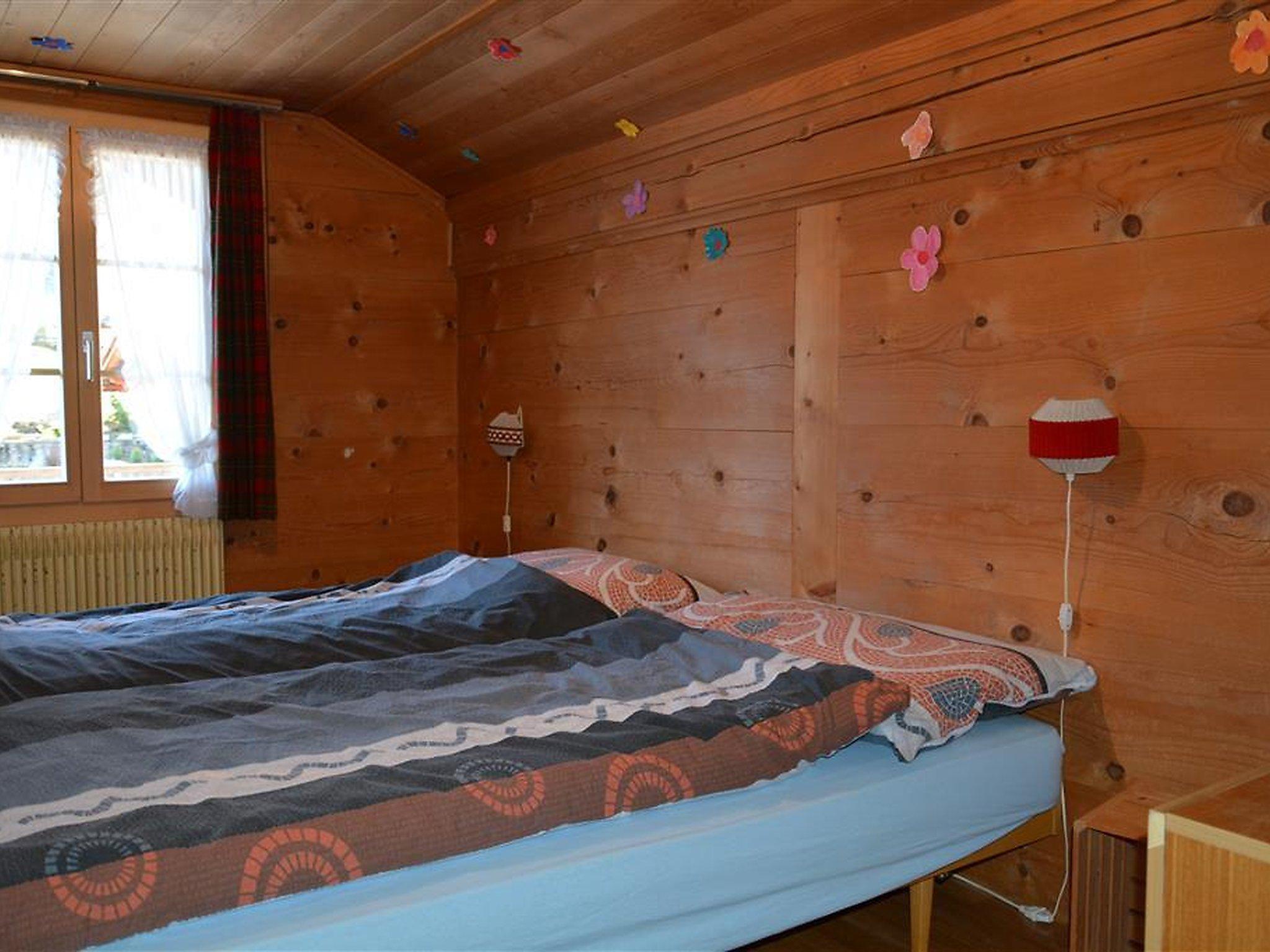 Foto 8 - Appartamento con 4 camere da letto a Lauenen