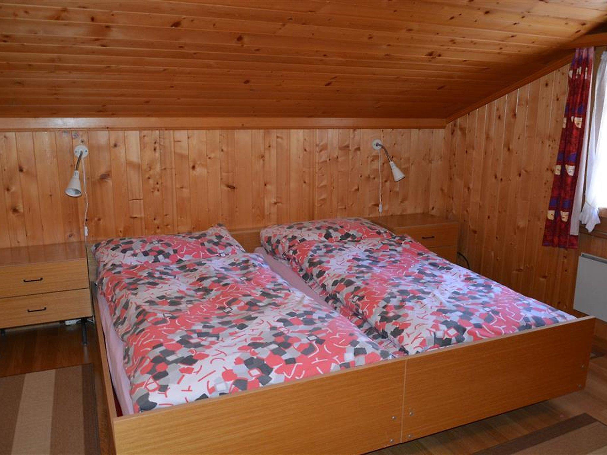 Foto 9 - Appartamento con 4 camere da letto a Lauenen