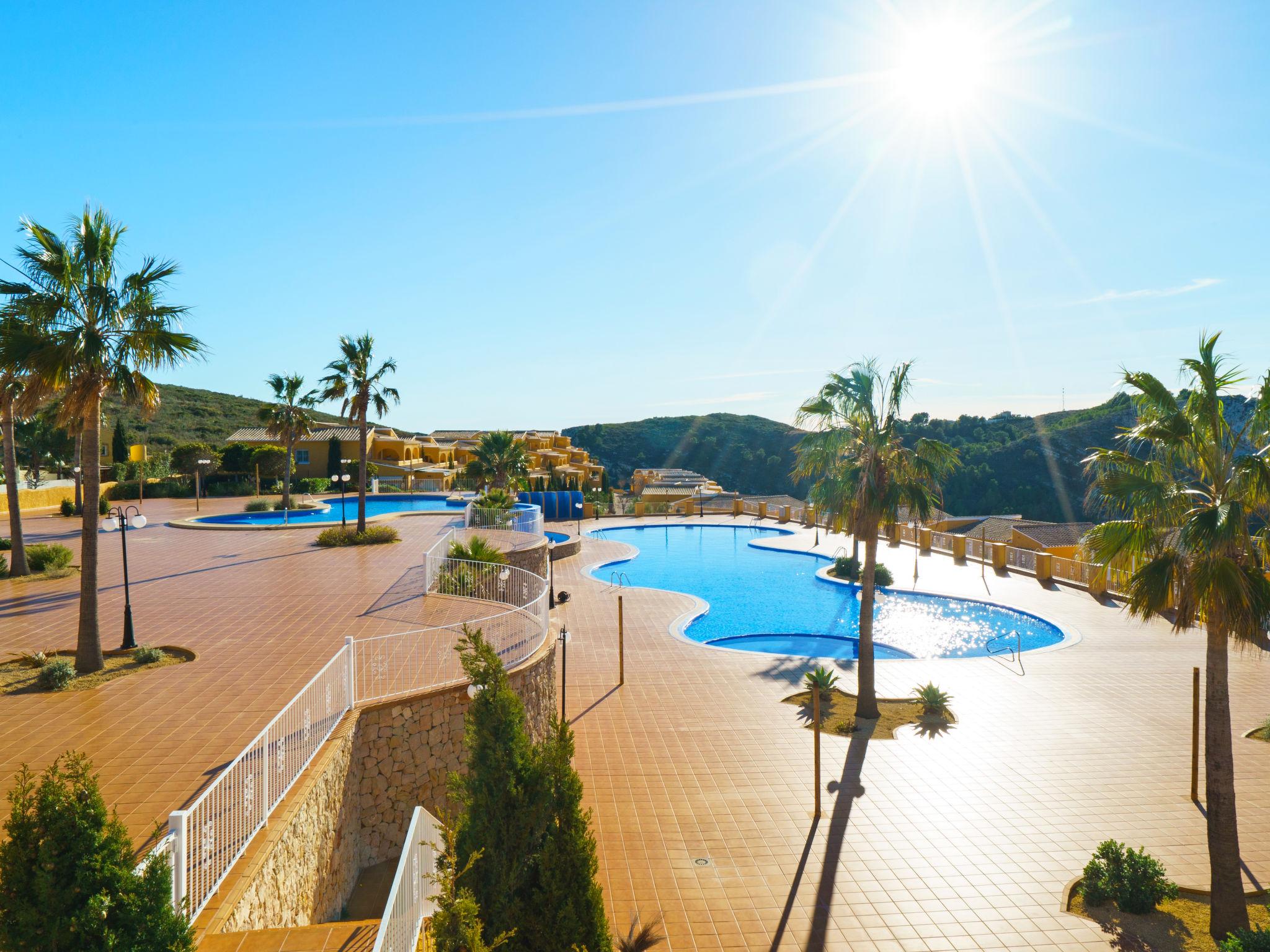 Foto 1 - Appartamento con 2 camere da letto a Benitachell con piscina e vista mare