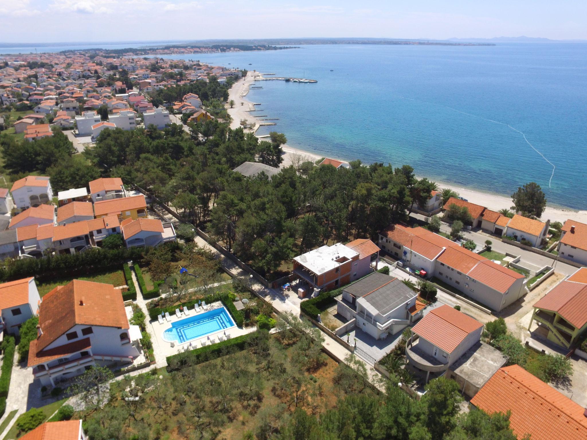 Photo 18 - Maison de 1 chambre à Vir avec piscine et jardin