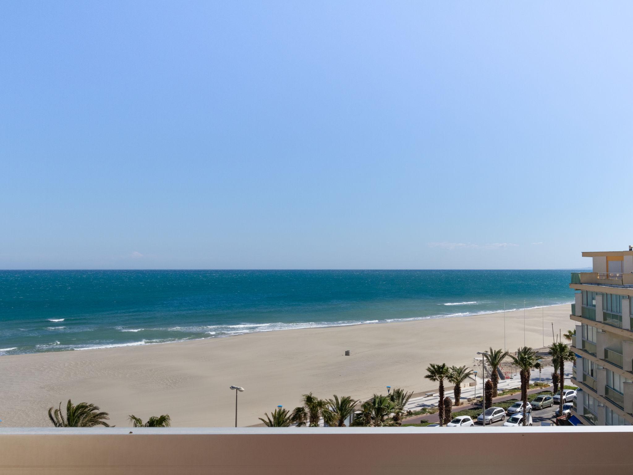 Photo 24 - Appartement de 1 chambre à Canet-en-Roussillon avec terrasse et vues à la mer