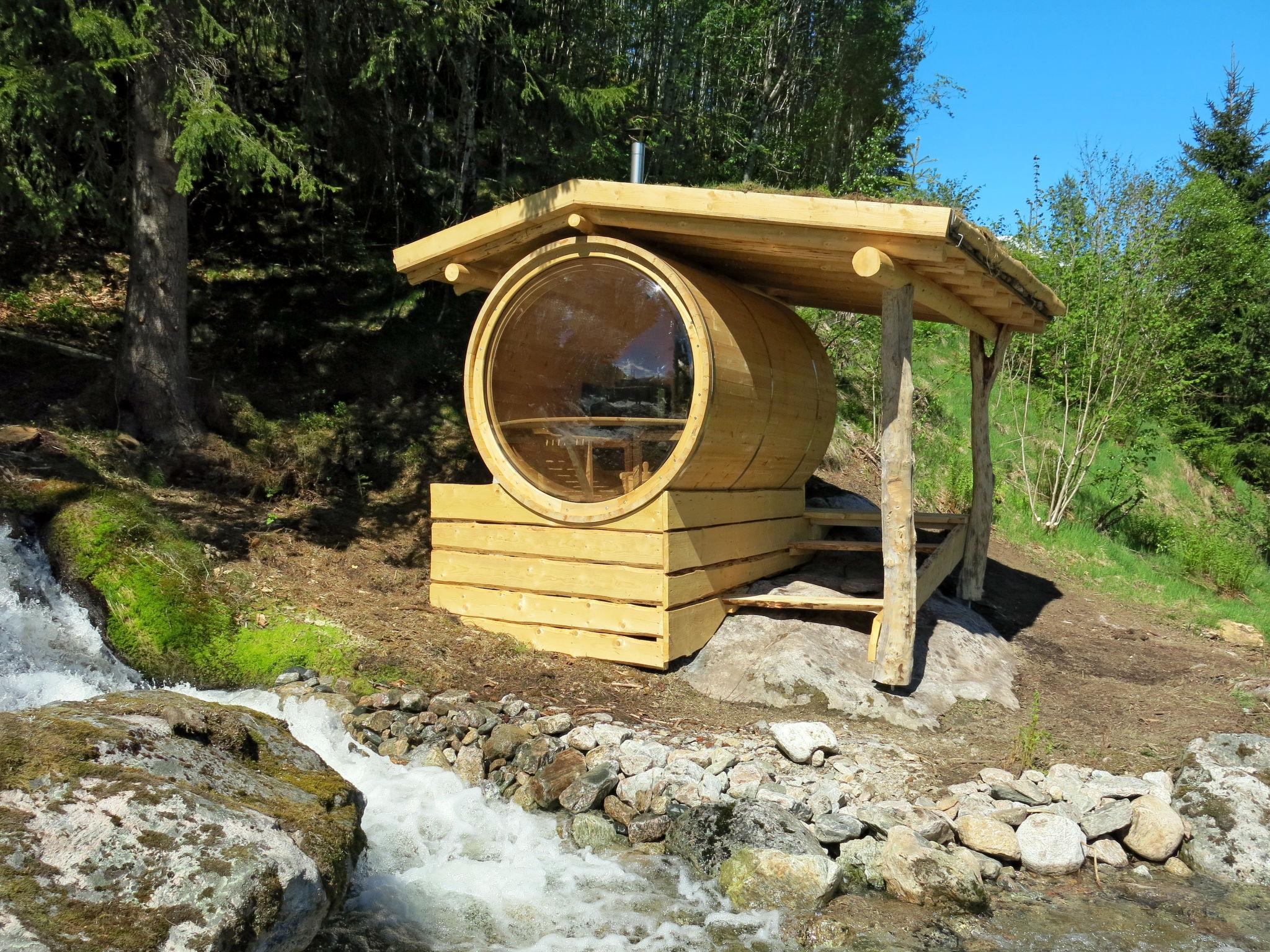 Foto 4 - Casa de 2 quartos em Balestrand com jardim e terraço