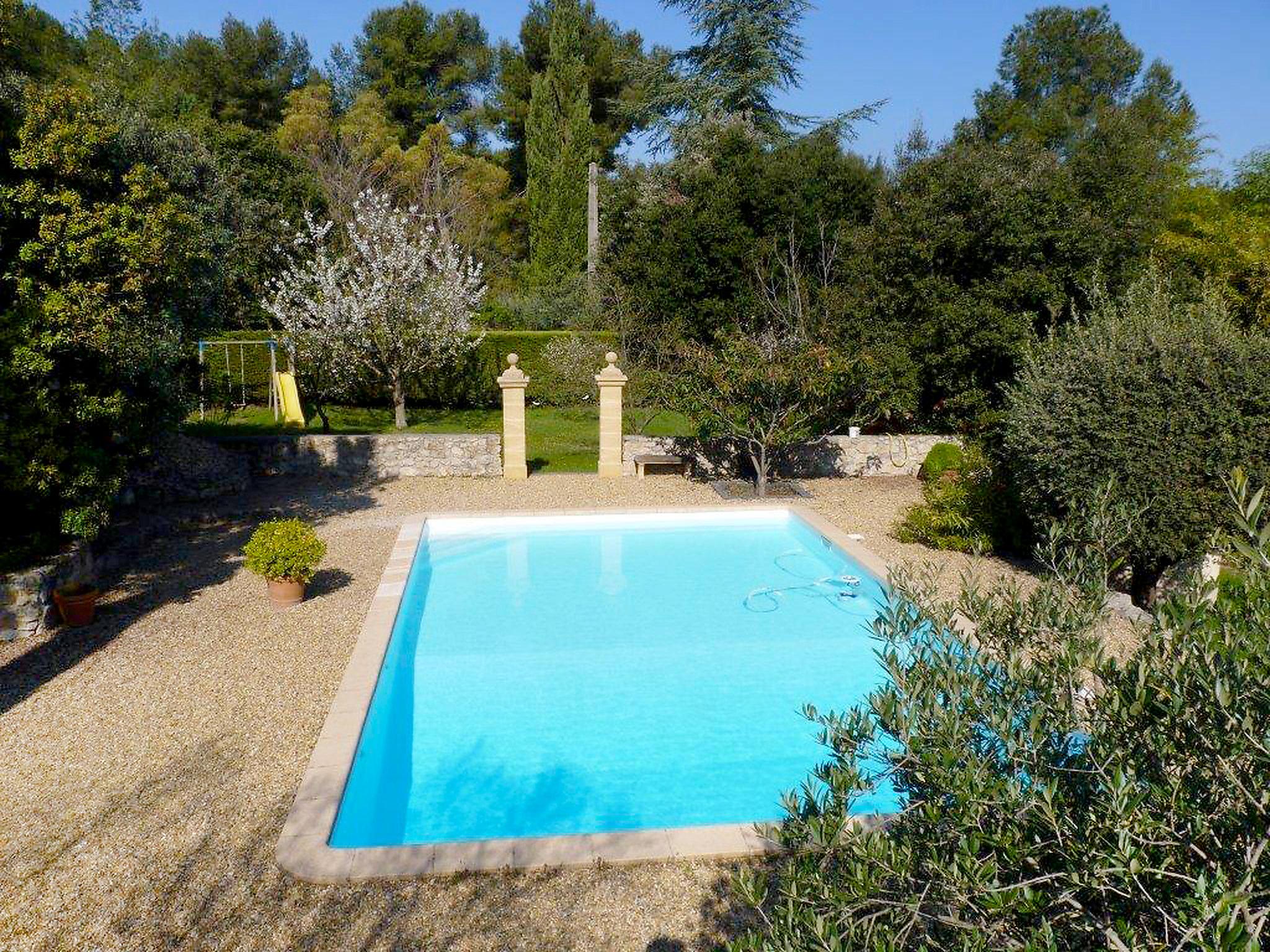 Photo 13 - Appartement de 1 chambre à Fuveau avec piscine et jardin