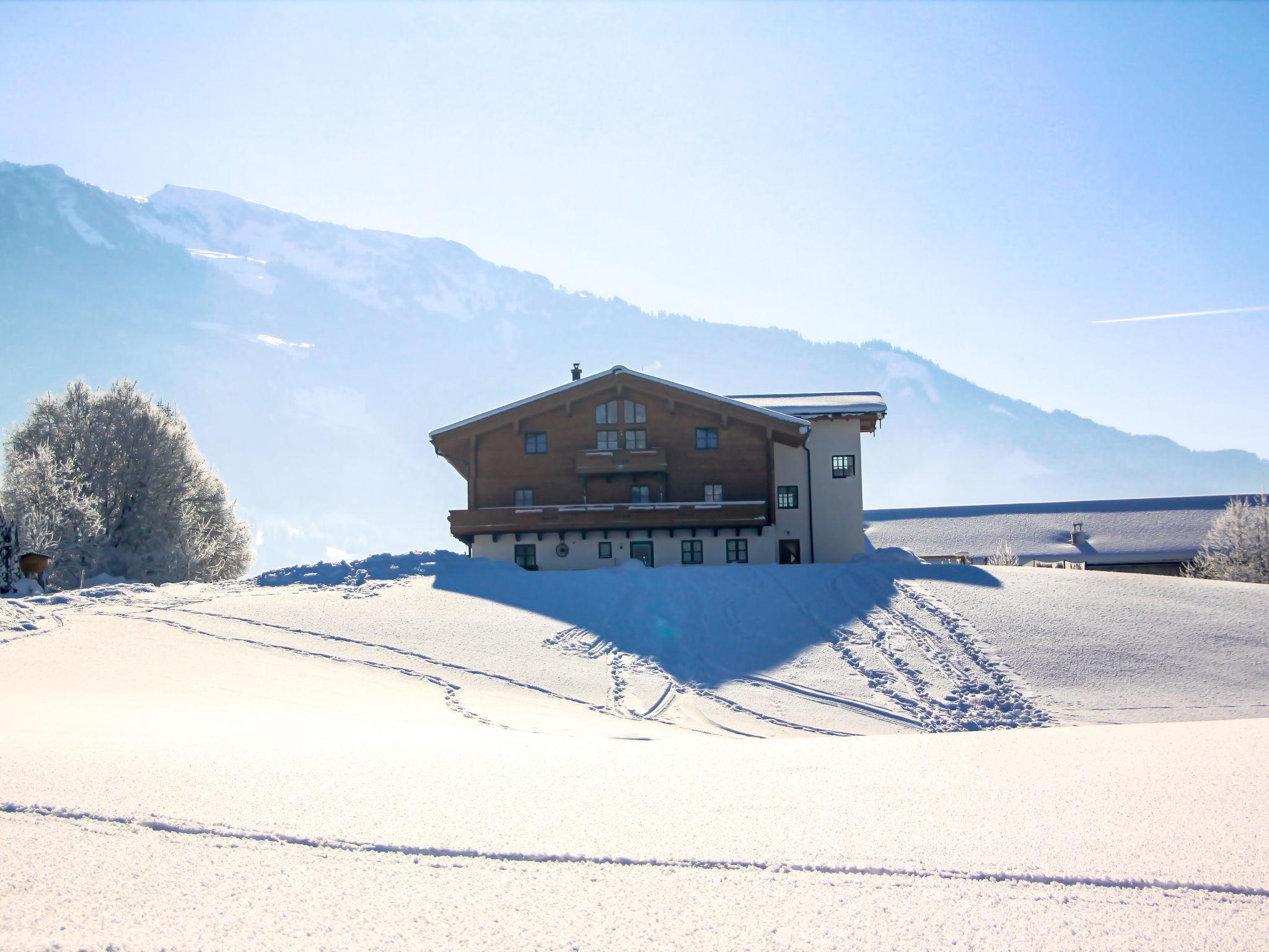 Photo 20 - 1 bedroom Apartment in Saalfelden am Steinernen Meer with mountain view