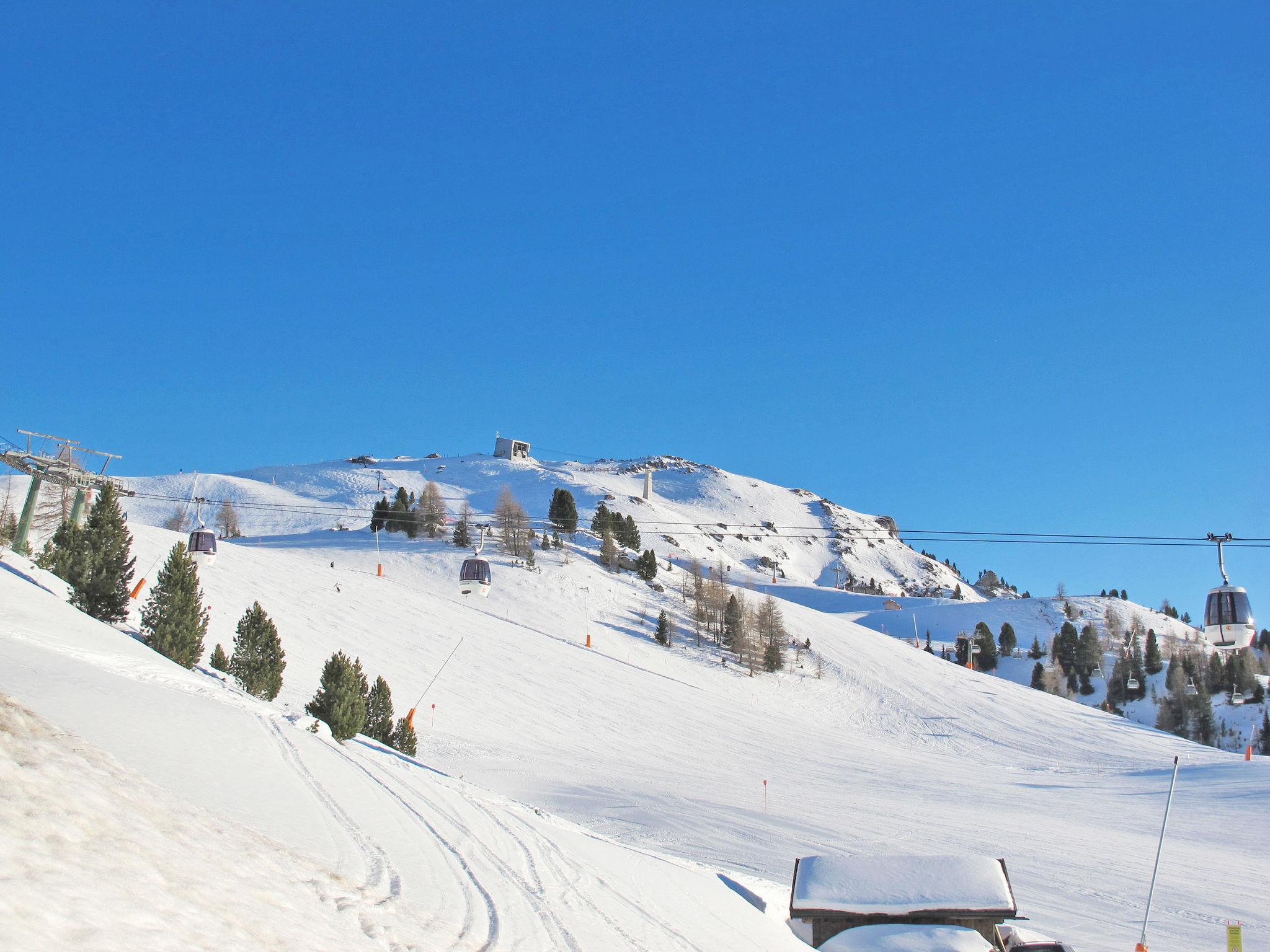 Photo 29 - Appartement de 1 chambre à Campitello di Fassa avec vues sur la montagne