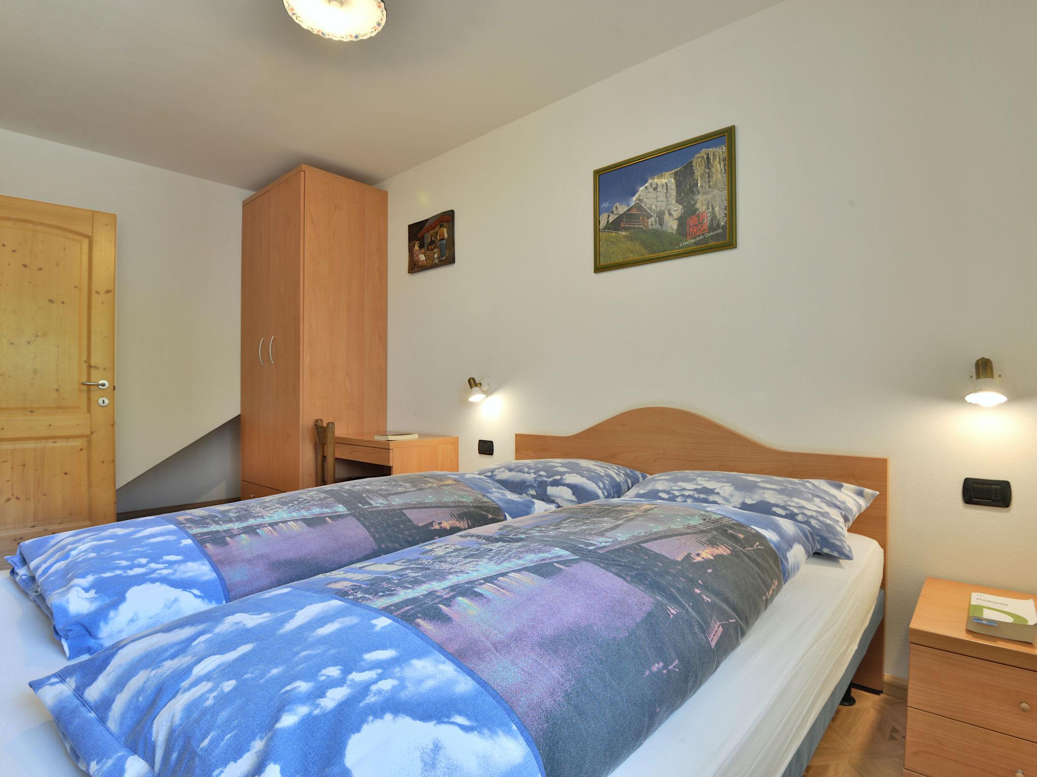 Foto 5 - Appartamento con 2 camere da letto a Mazzin con giardino e vista sulle montagne