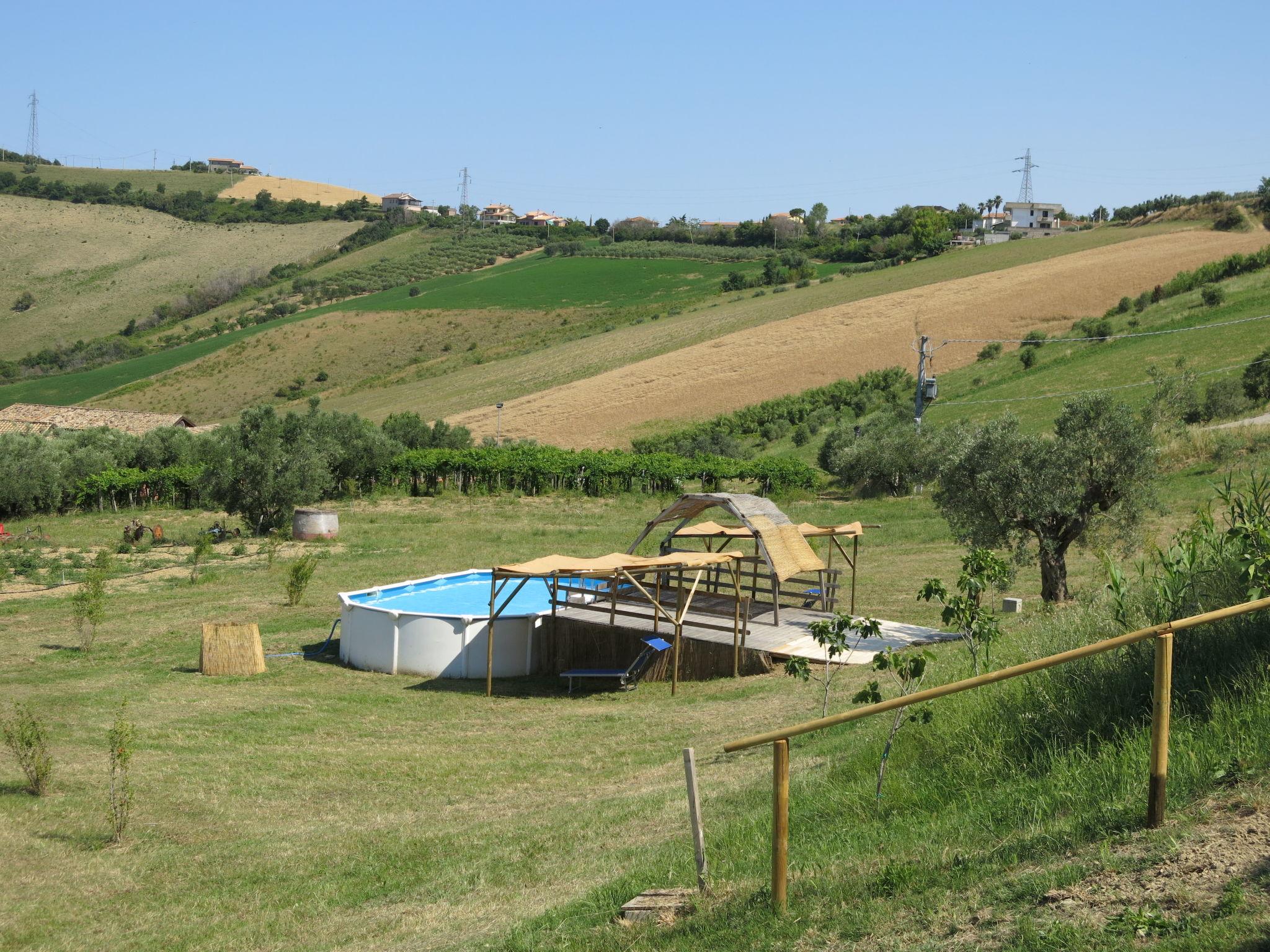 Foto 12 - Apartamento em Roseto degli Abruzzi com piscina e vistas do mar