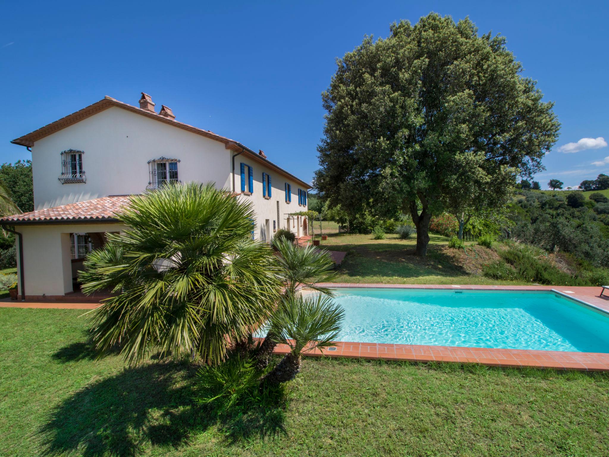 Photo 28 - Maison de 4 chambres à Riparbella avec piscine privée