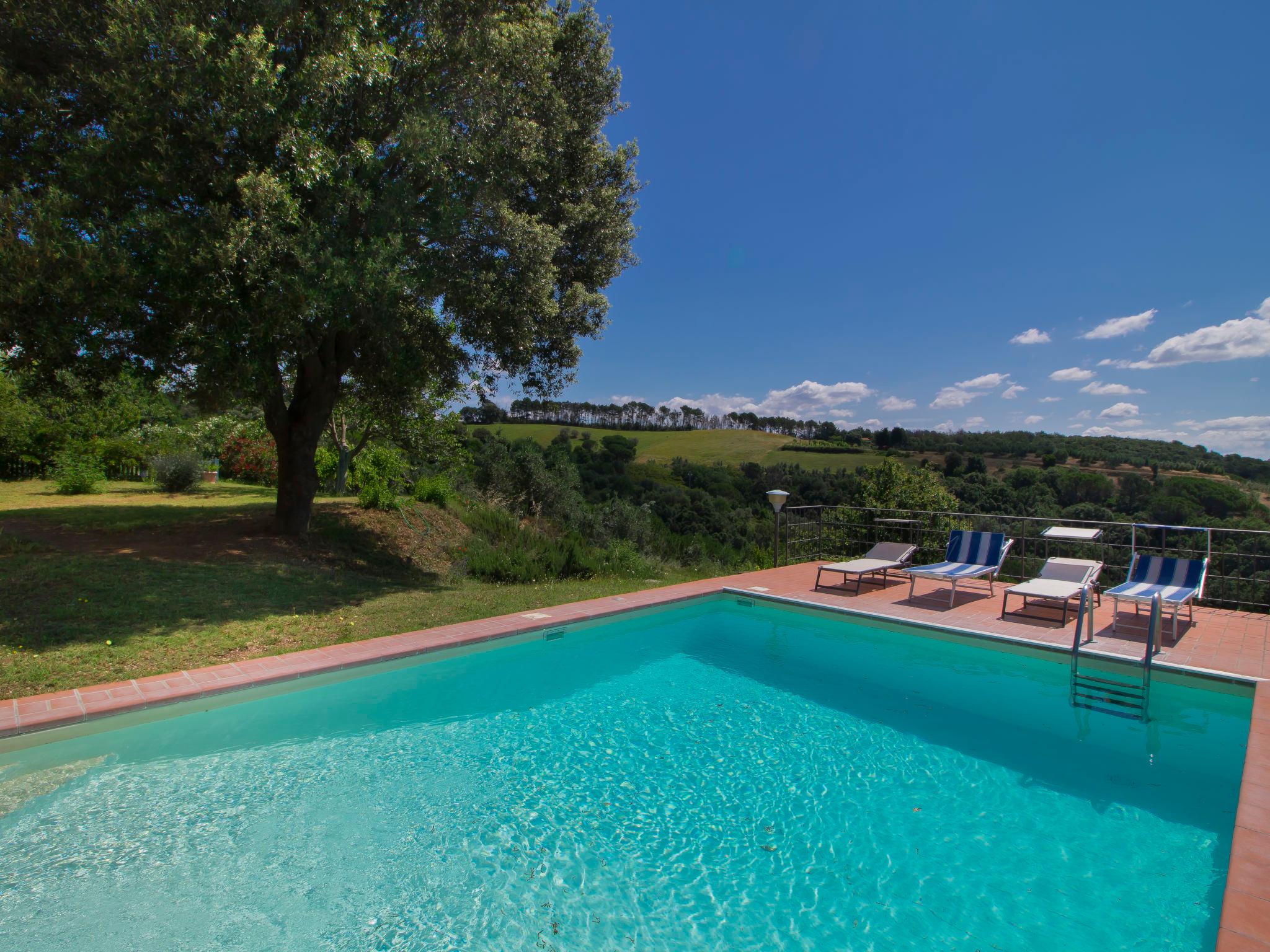 Foto 29 - Casa de 4 quartos em Riparbella com piscina privada