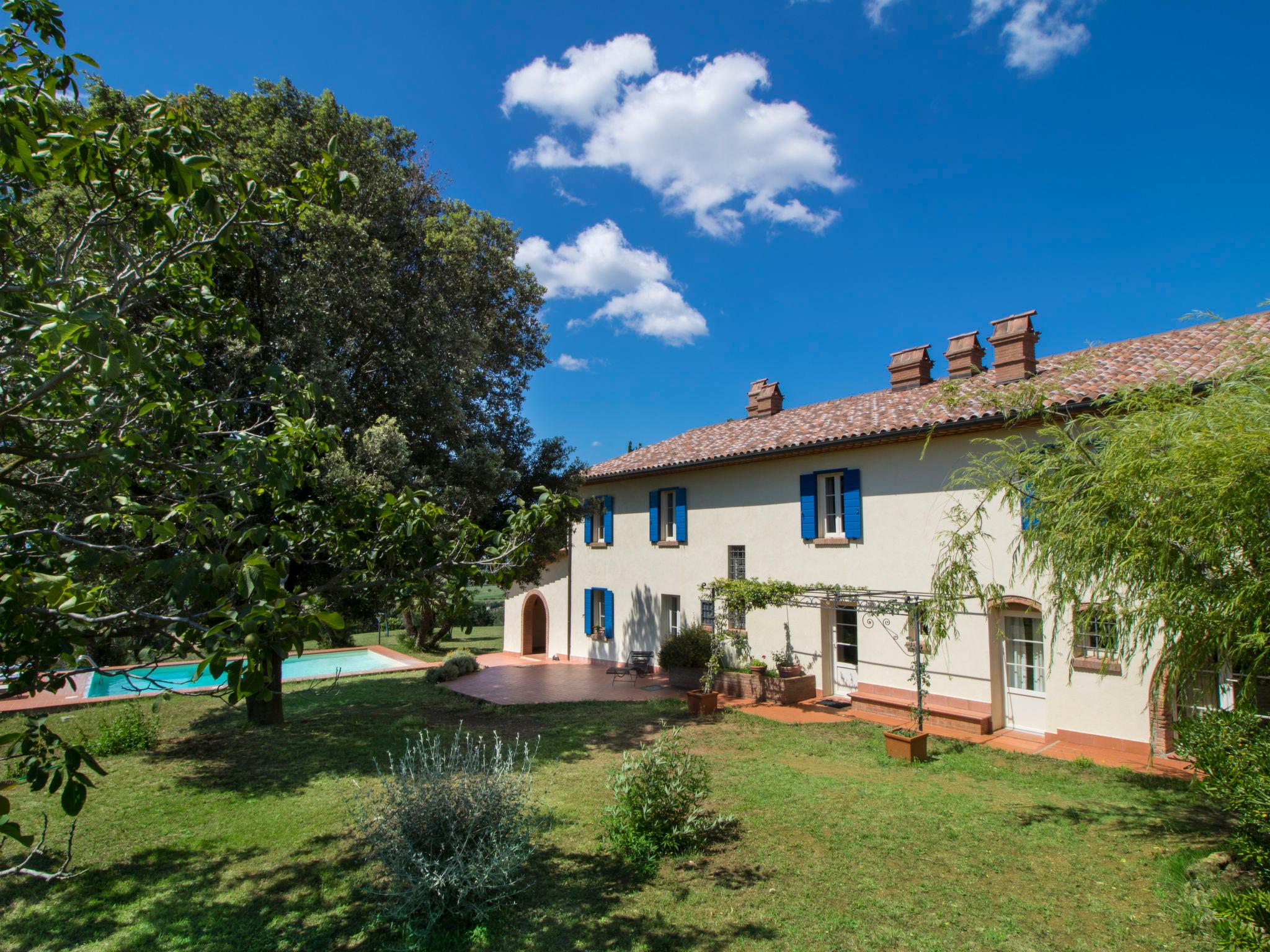 Foto 1 - Casa con 4 camere da letto a Riparbella con piscina privata