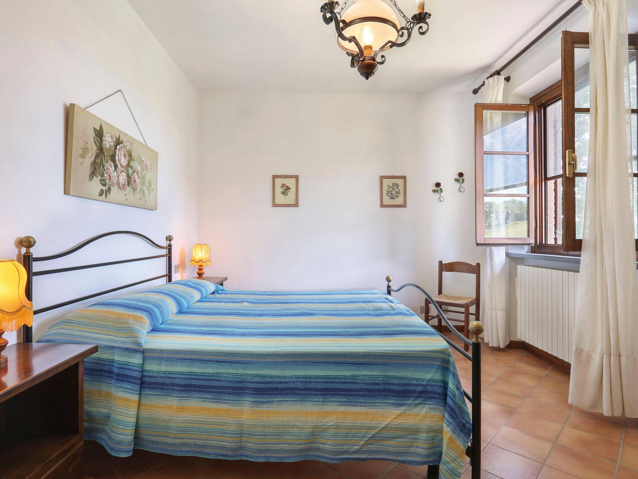 Foto 7 - Haus mit 2 Schlafzimmern in Terricciola mit schwimmbad und garten
