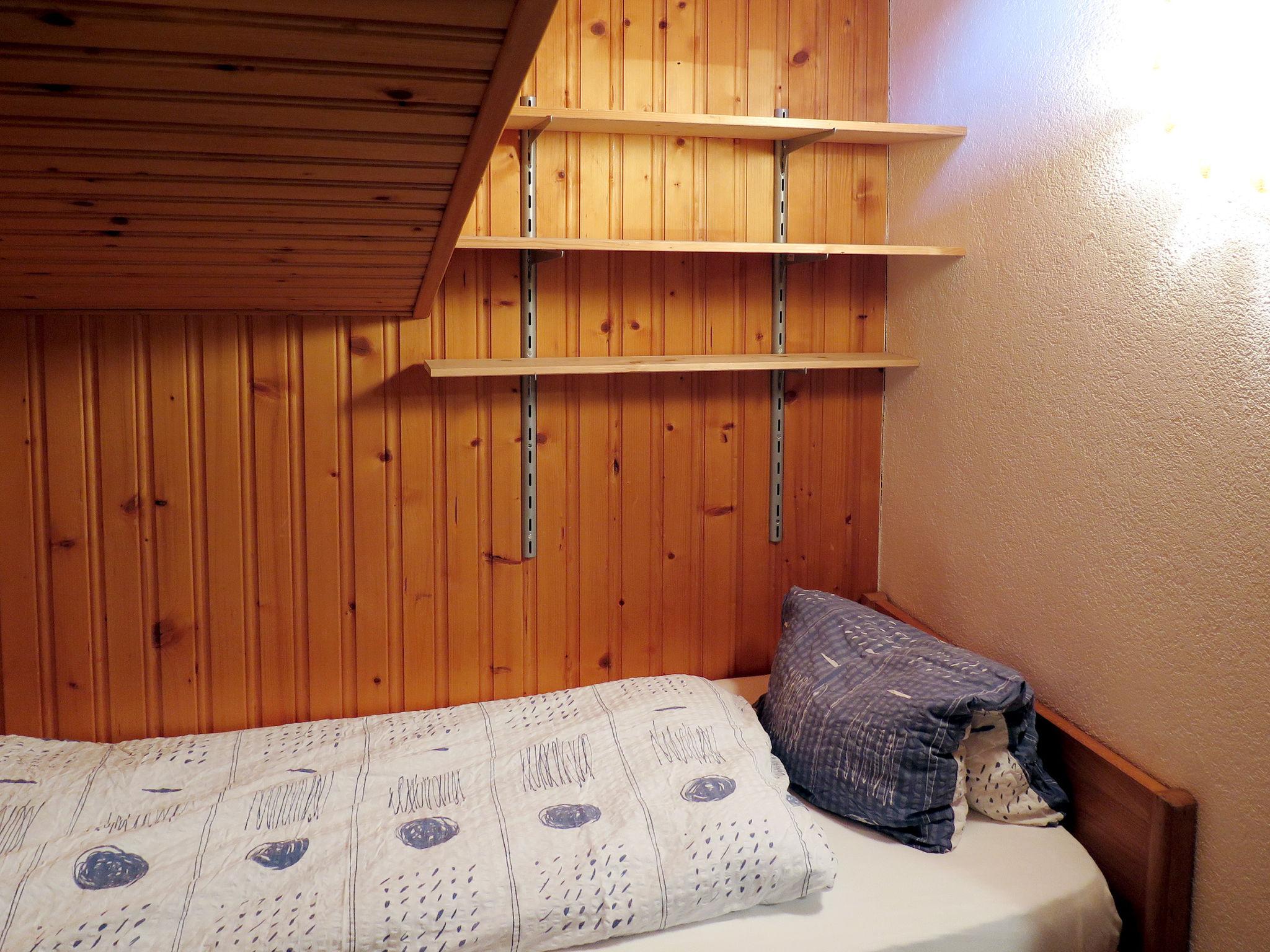 Photo 7 - 2 bedroom Apartment in Saas-Grund with hot tub