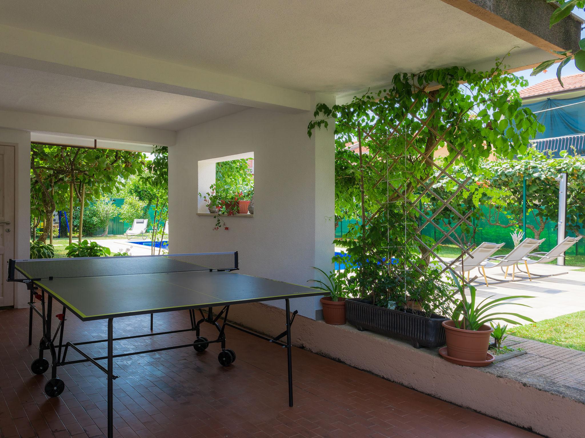 Photo 5 - Maison de 4 chambres à Umag avec piscine privée et vues à la mer