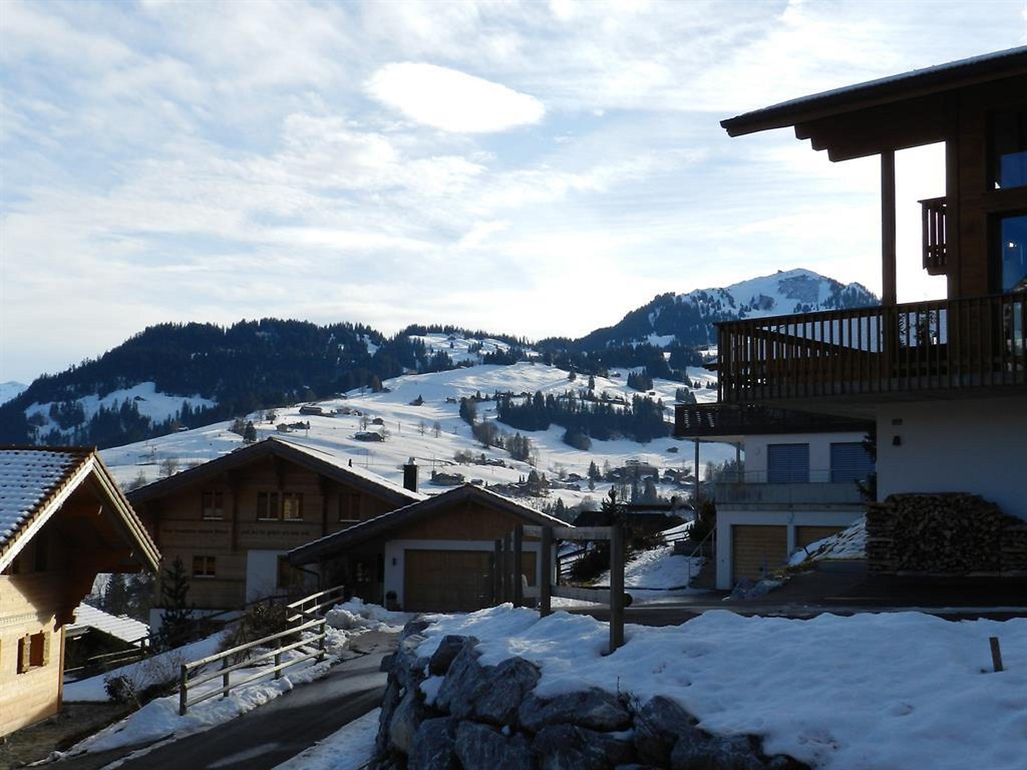 Foto 7 - Apartamento de 5 quartos em Zweisimmen