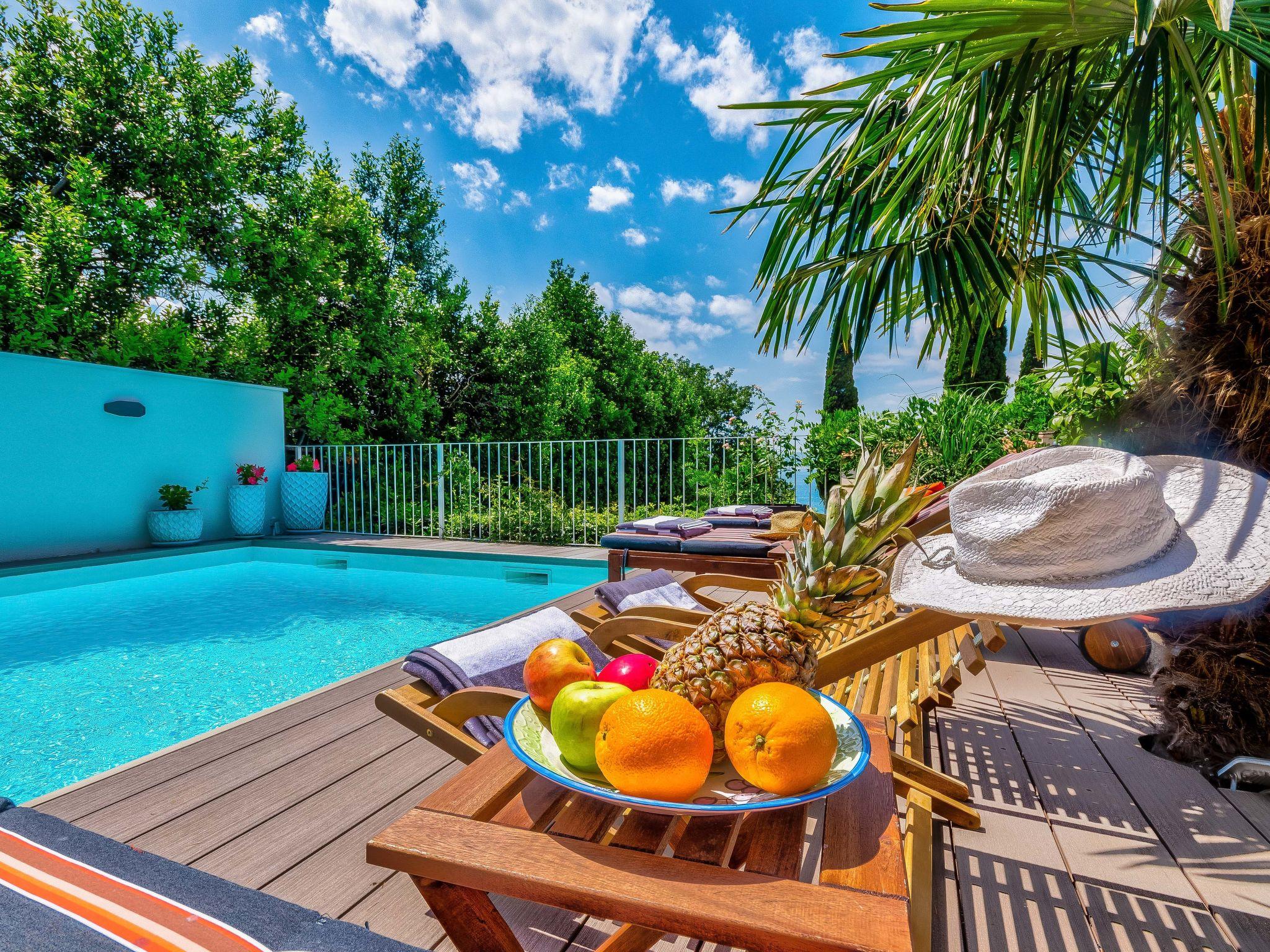 Foto 7 - Casa de 4 quartos em Crikvenica com piscina privada e vistas do mar