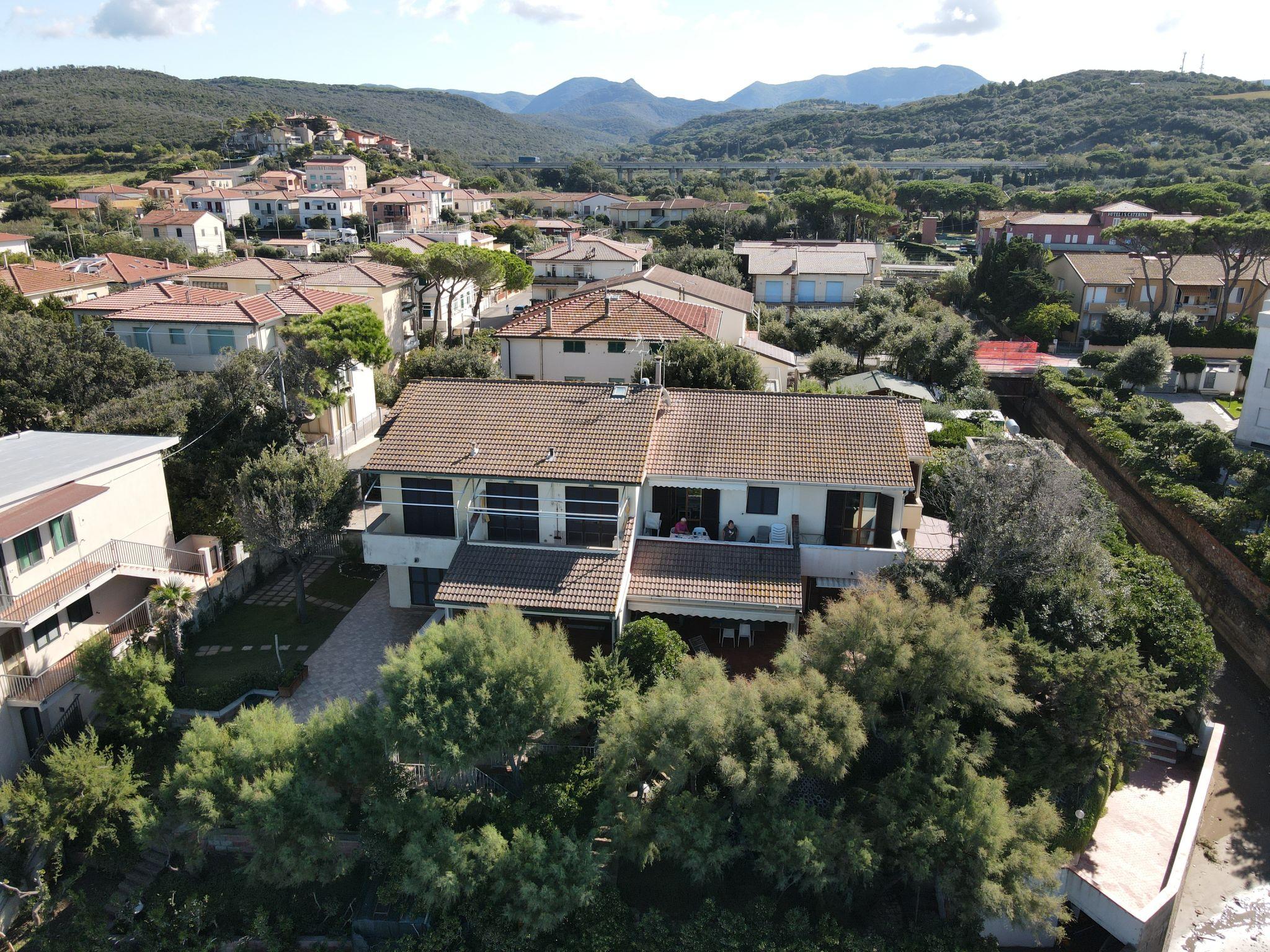 Foto 20 - Appartamento con 2 camere da letto a San Vincenzo con terrazza e vista mare