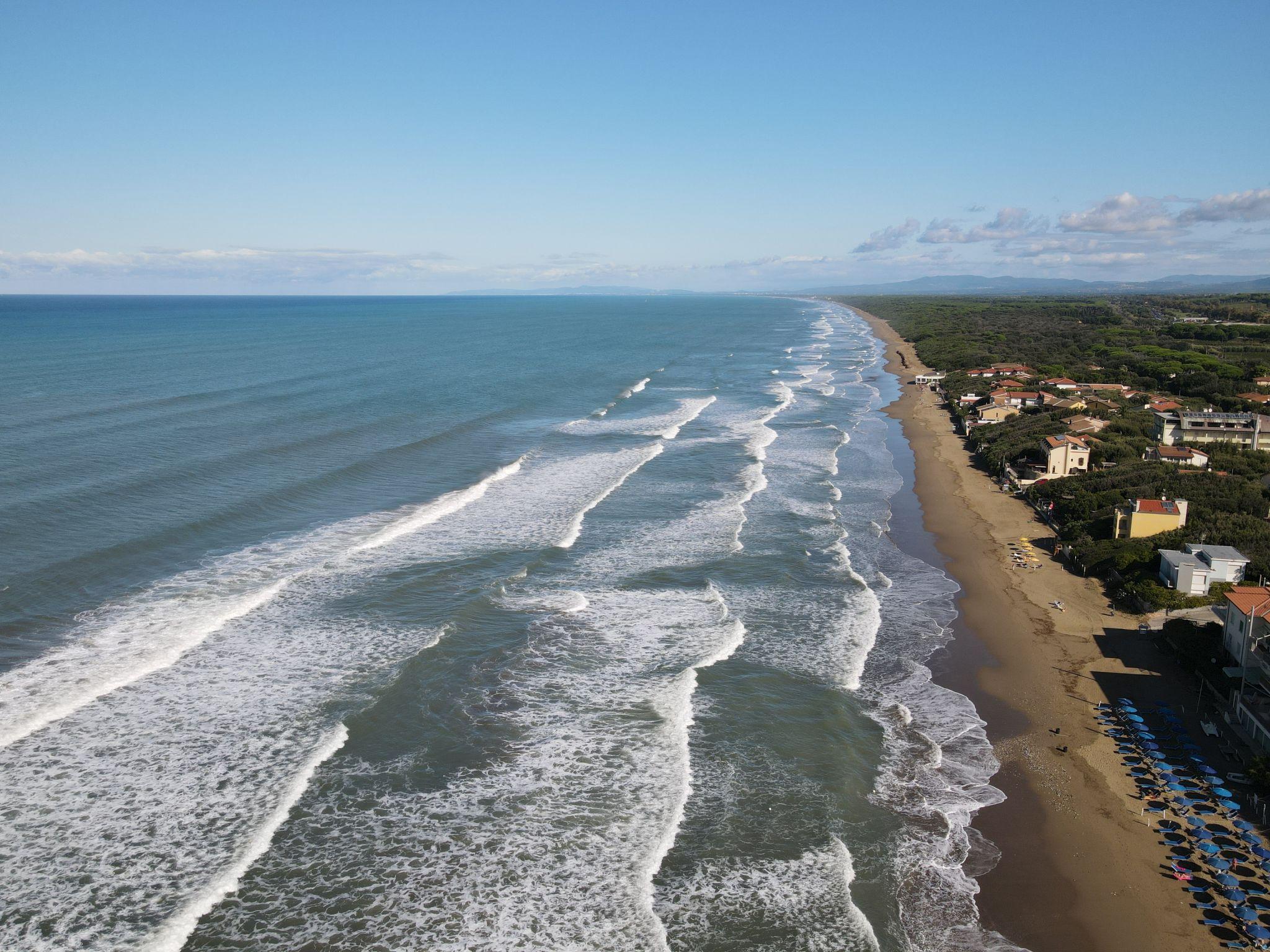 Photo 21 - 2 bedroom Apartment in San Vincenzo with swimming pool and garden