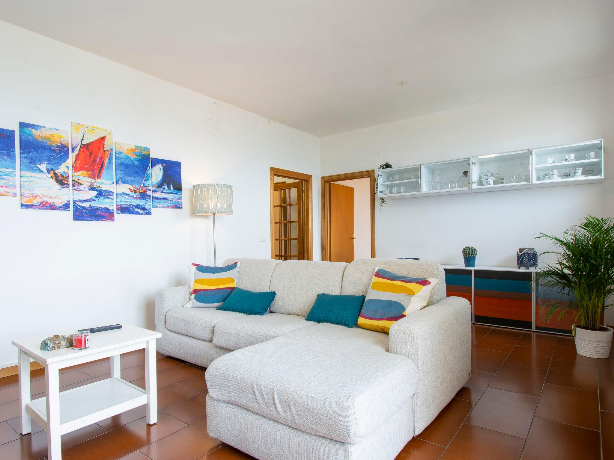 Photo 8 - 2 bedroom Apartment in San Vincenzo with garden and terrace