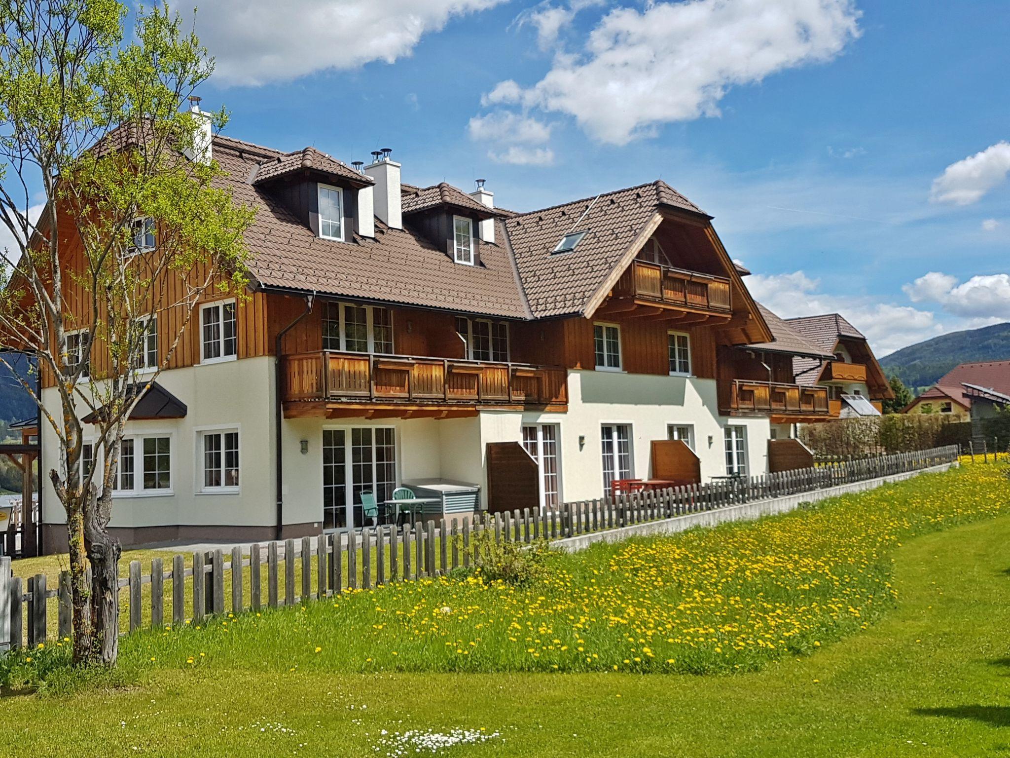 Foto 1 - Appartamento con 3 camere da letto a Sankt Margarethen im Lungau con terrazza e vista sulle montagne