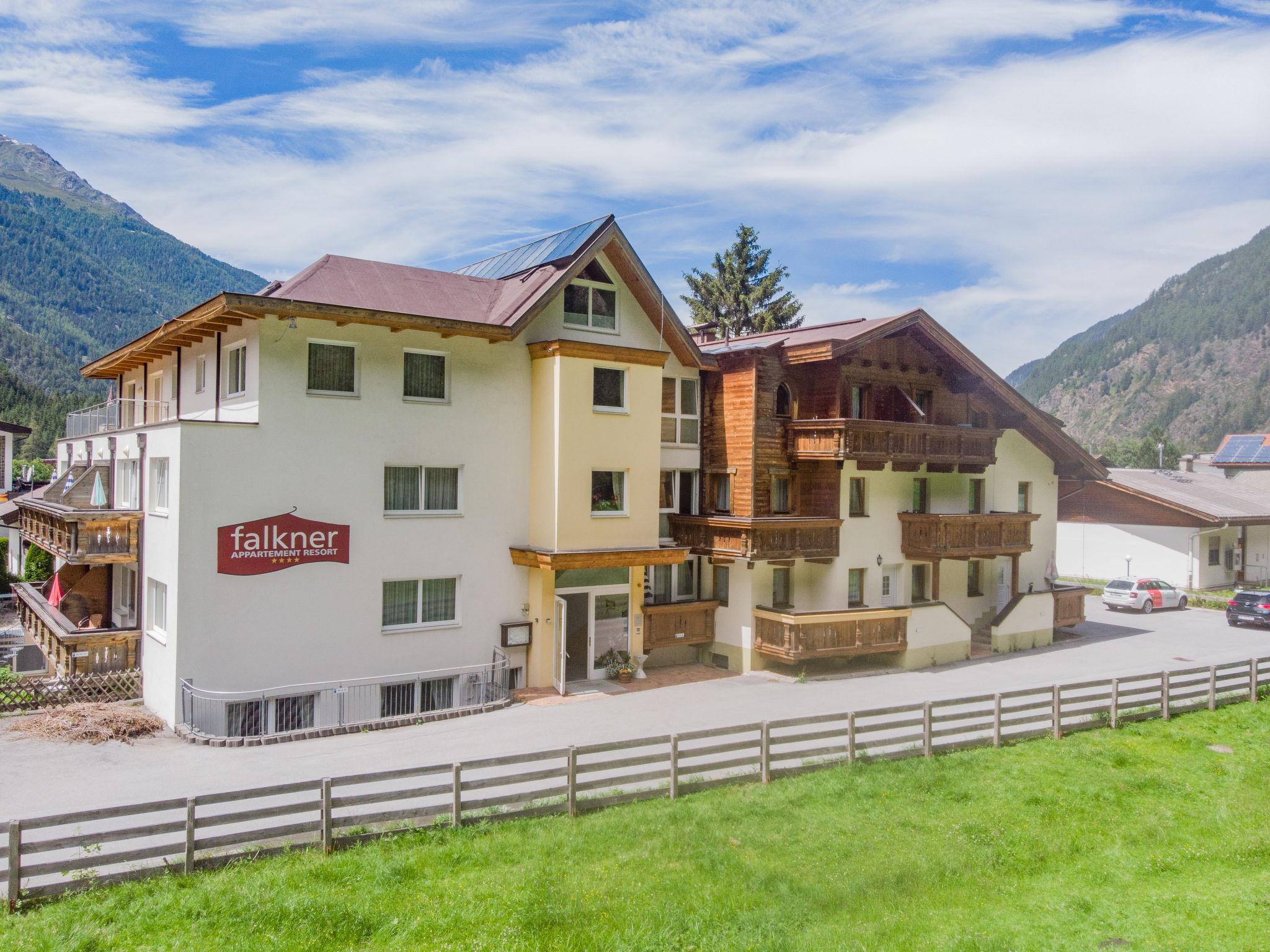 Photo 1 - Appartement de 1 chambre à Längenfeld avec piscine et vues sur la montagne