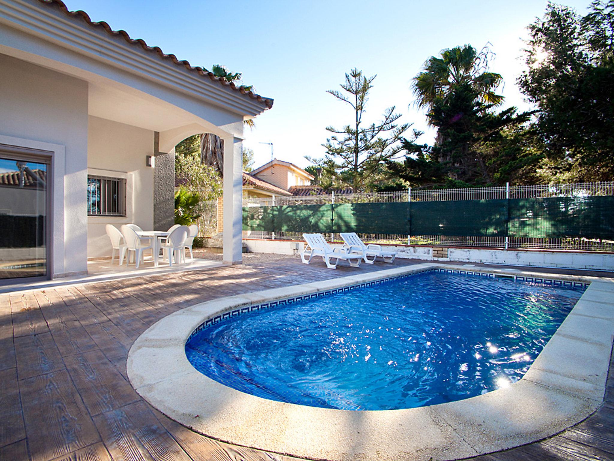Foto 26 - Casa de 3 habitaciones en Deltebre con piscina privada y vistas al mar