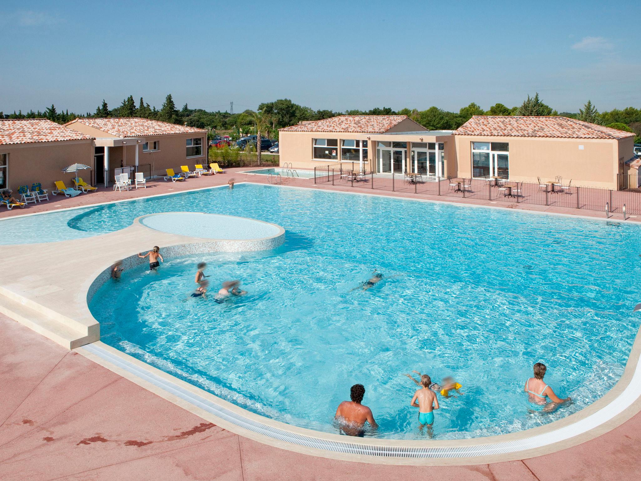 Foto 1 - Casa de 2 habitaciones en Aubignan con piscina y terraza