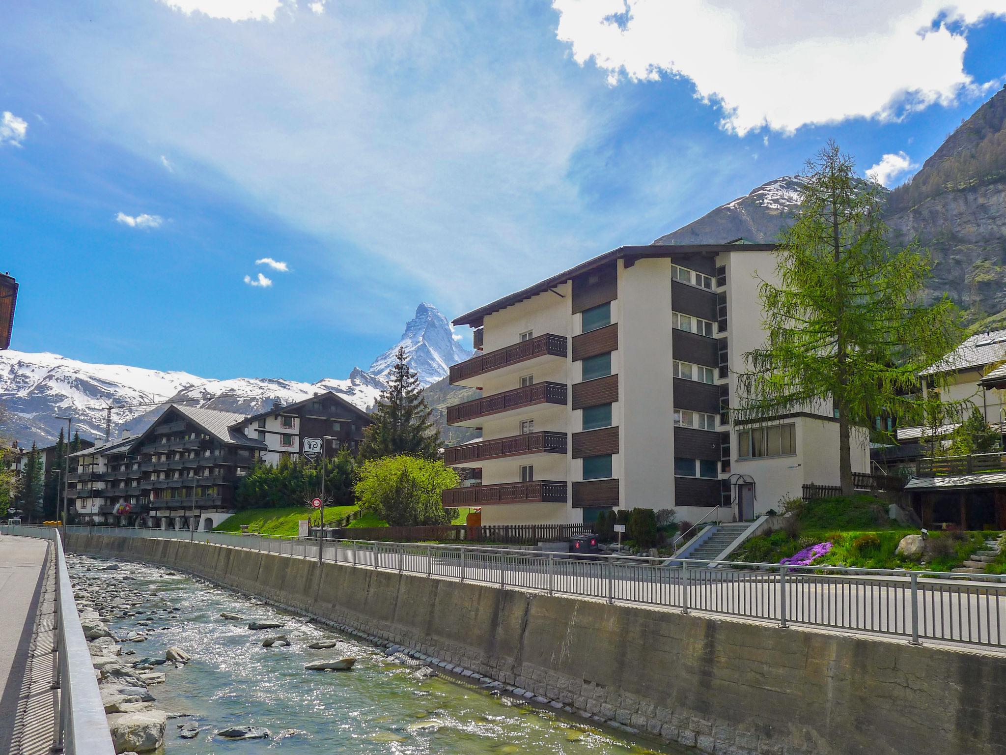 Foto 1 - Apartamento de 1 quarto em Zermatt com vista para a montanha