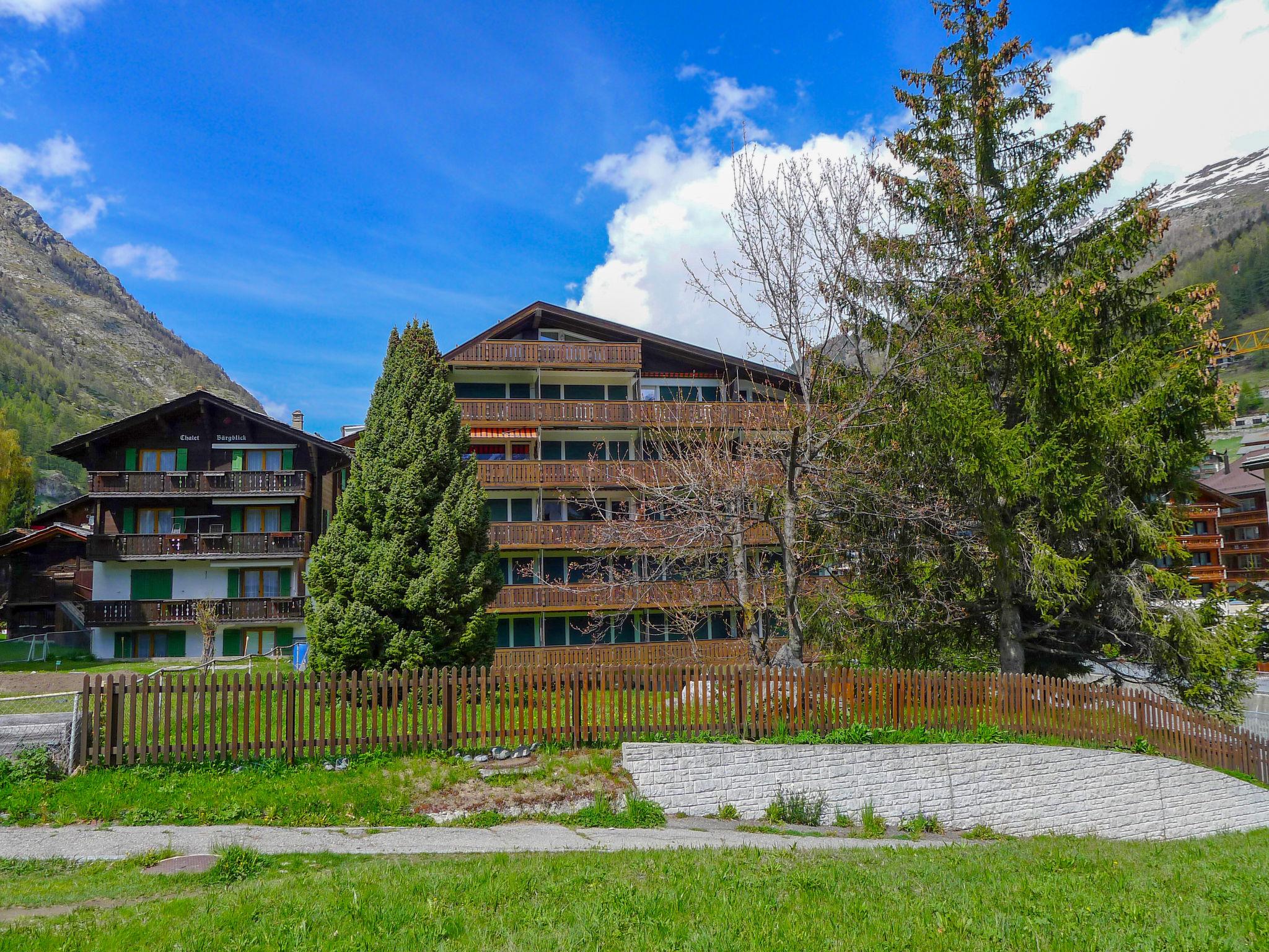 Photo 16 - Appartement de 1 chambre à Zermatt avec vues sur la montagne