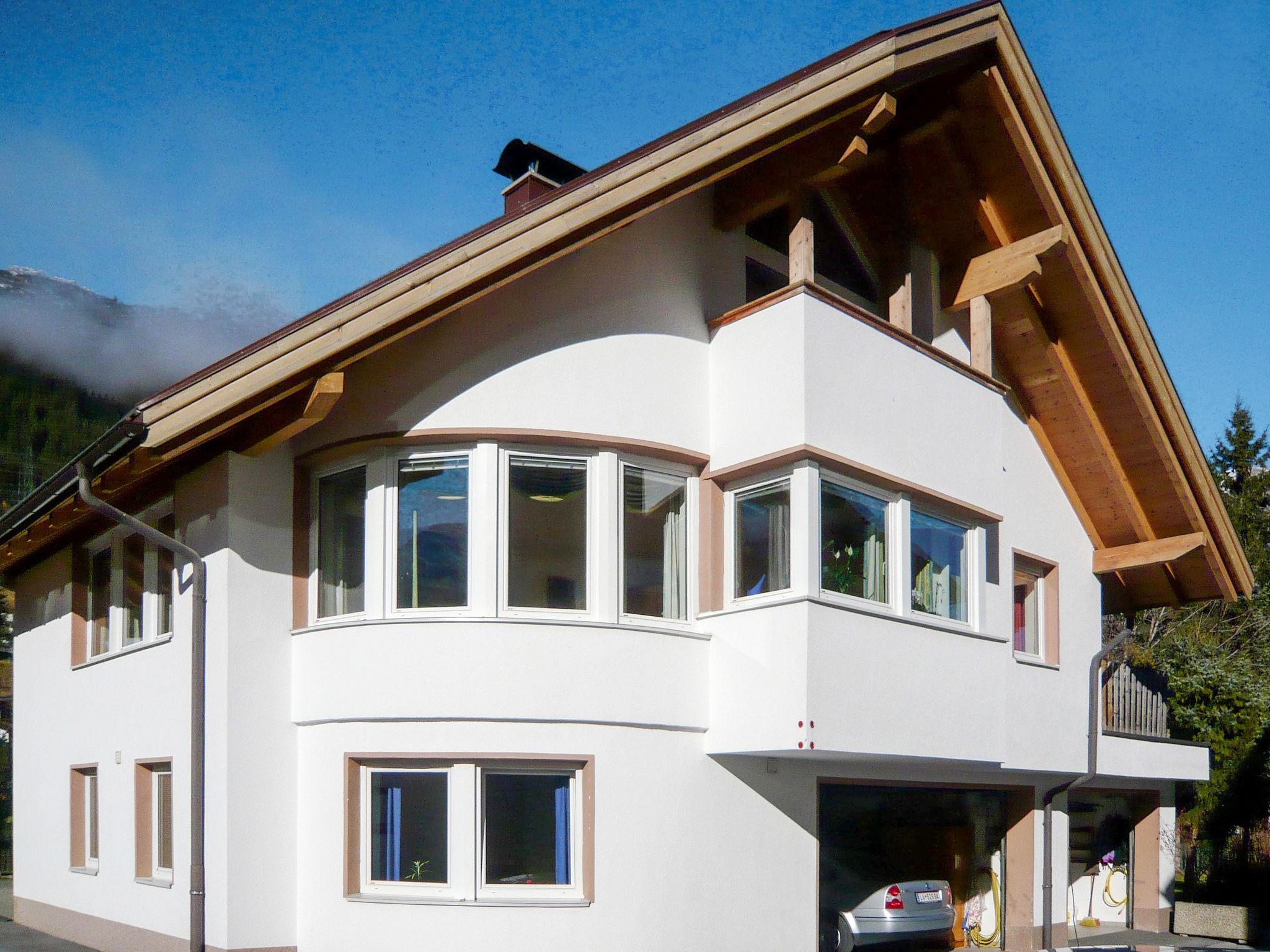 Photo 33 - 2 bedroom Apartment in Sankt Anton am Arlberg with mountain view