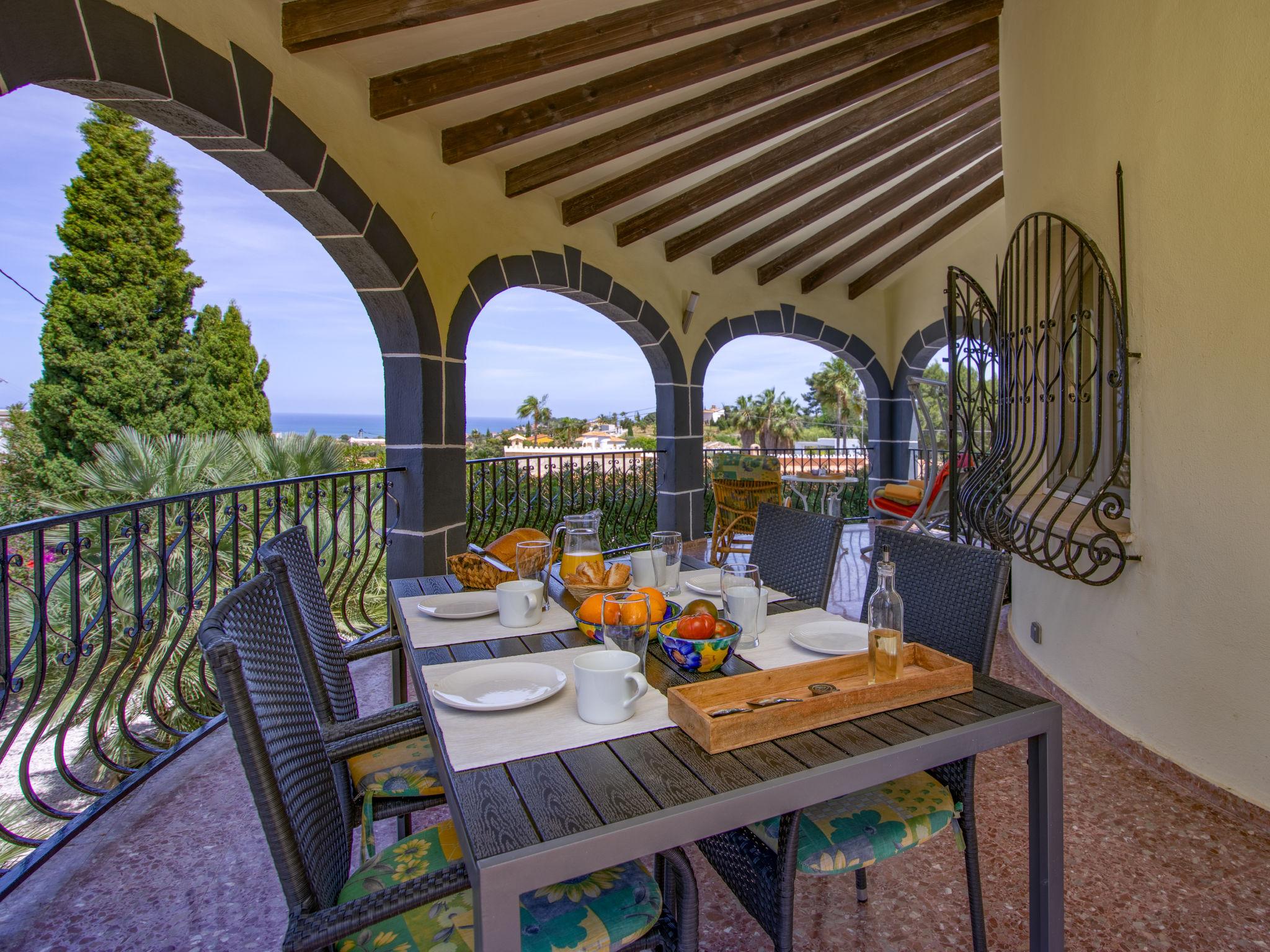 Foto 4 - Casa de 2 quartos em Dénia com piscina privada e jardim