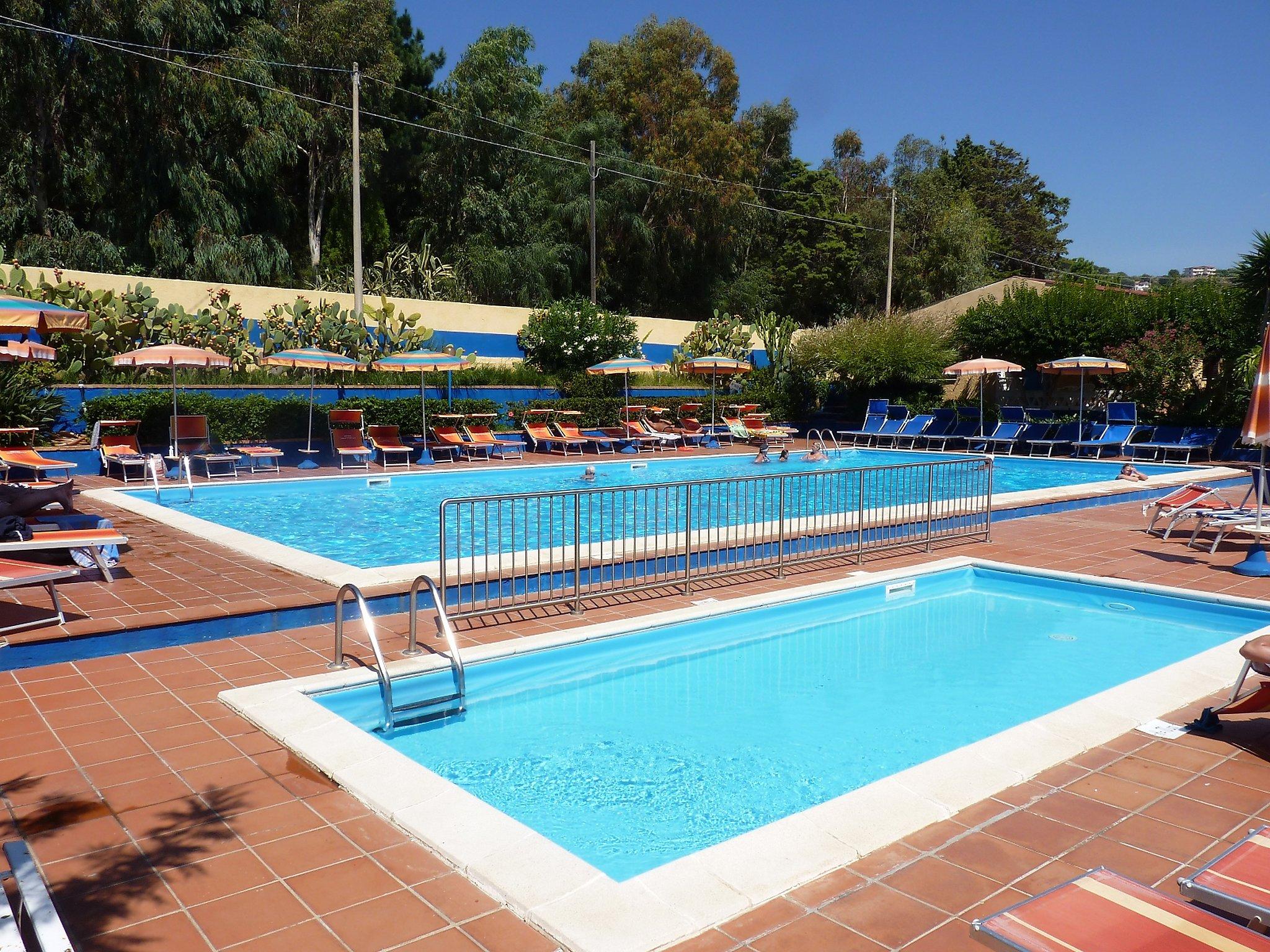 Photo 40 - Appartement de 2 chambres à Ricadi avec piscine et jardin