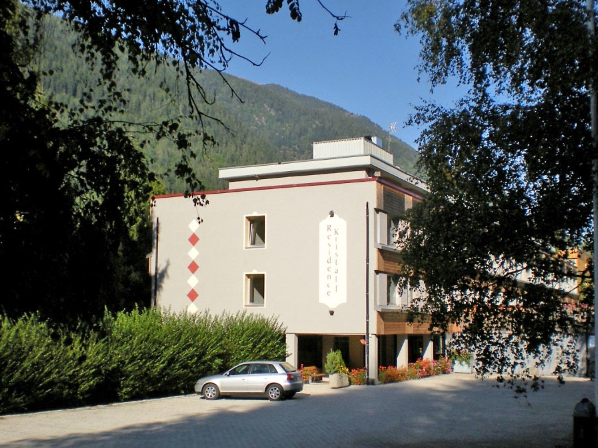 Foto 14 - Apartment mit 1 Schlafzimmer in Mezzana mit garten und blick auf die berge