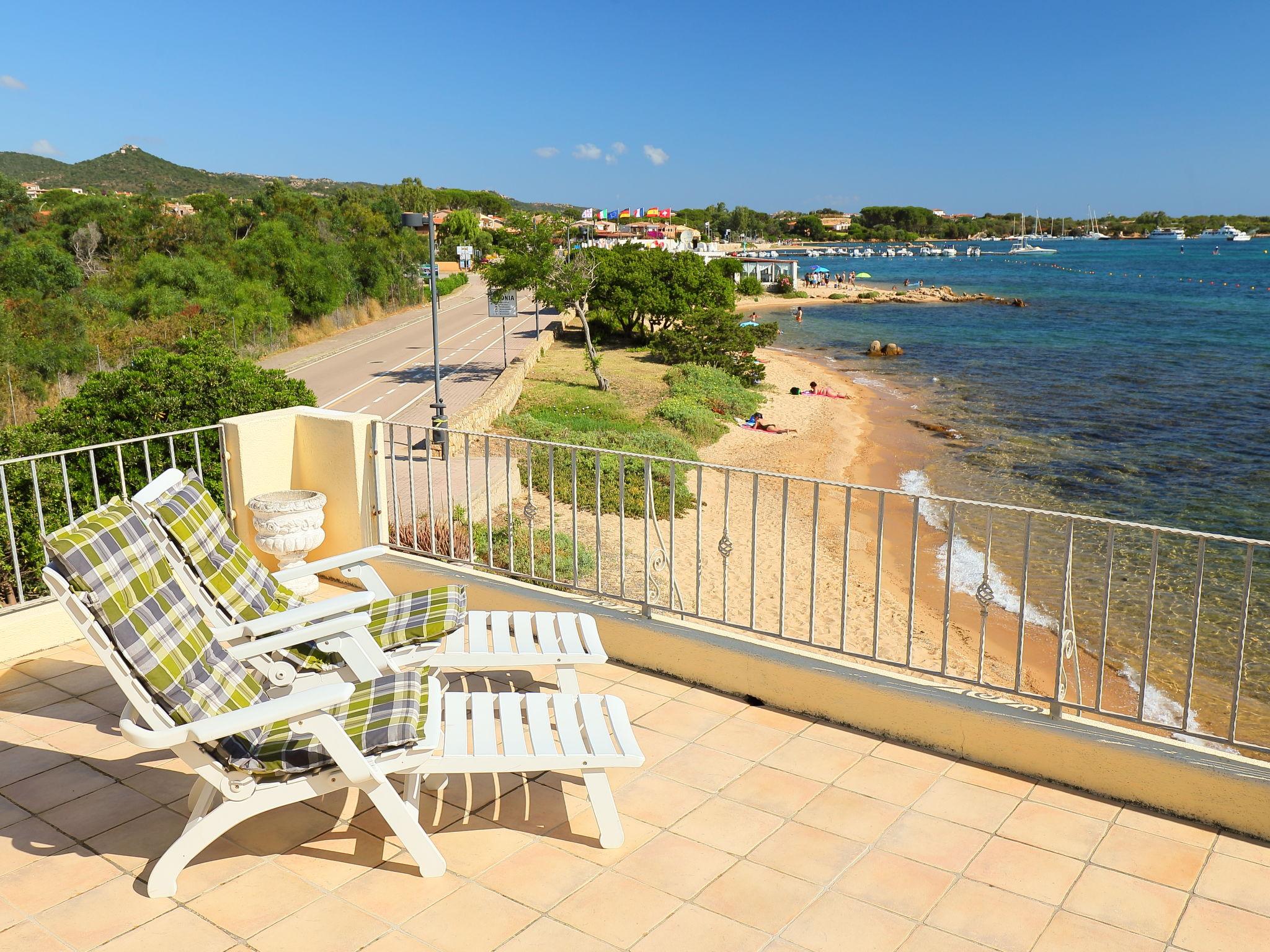 Photo 1 - Appartement de 1 chambre à Arzachena avec terrasse et vues à la mer