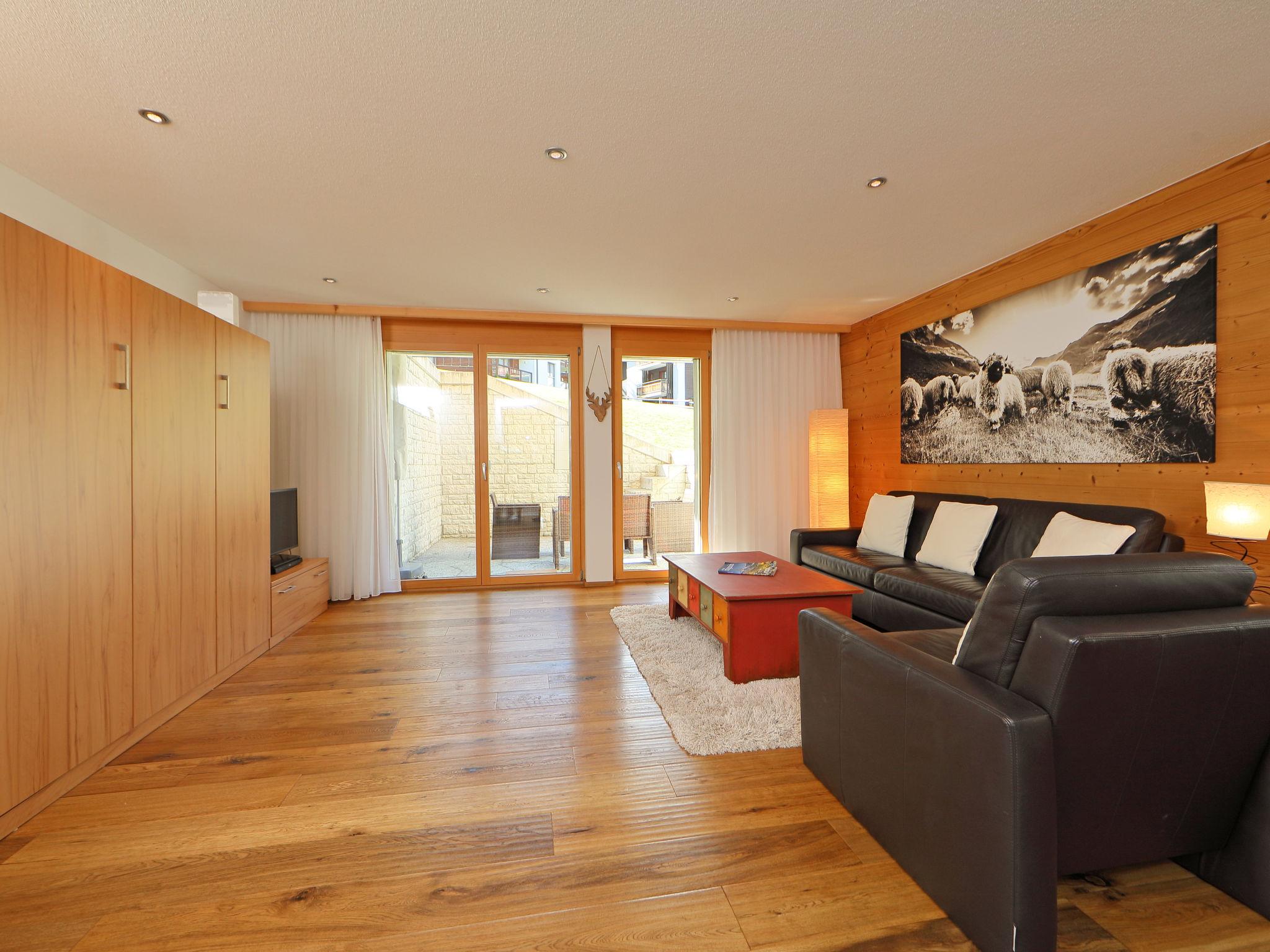 Photo 13 - 1 bedroom Apartment in Zermatt with garden and mountain view