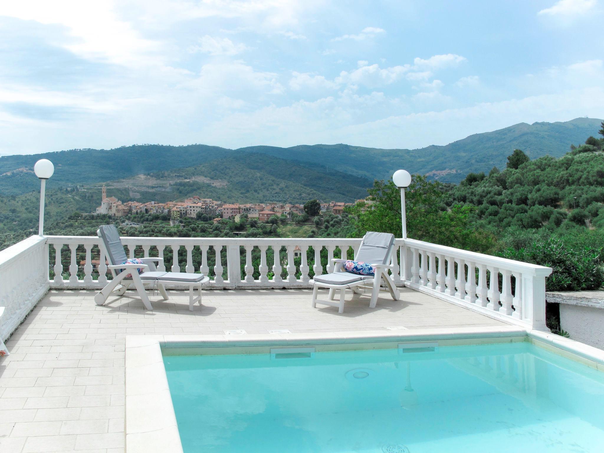 Photo 24 - Maison de 3 chambres à Imperia avec piscine et vues à la mer