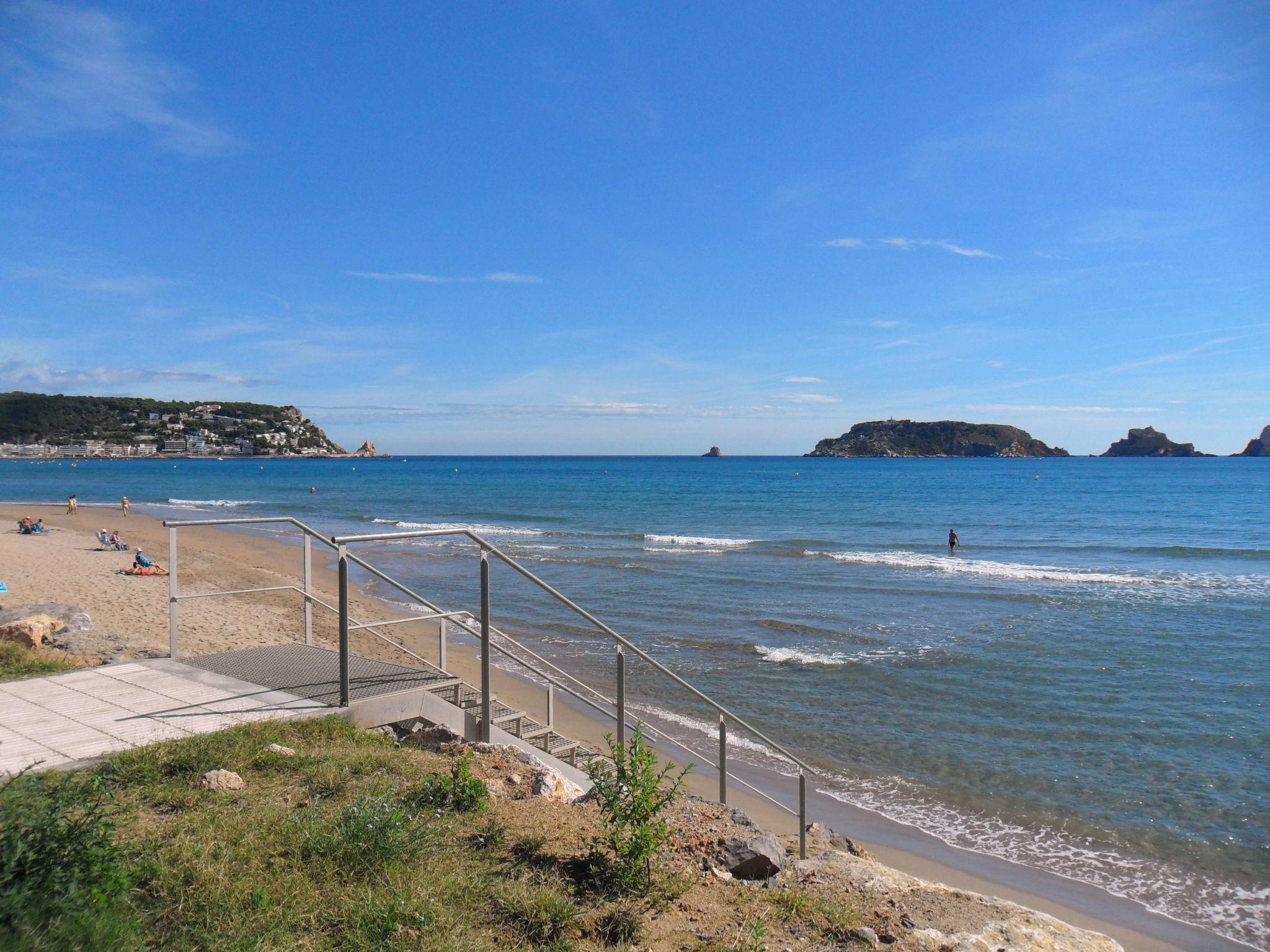 Foto 15 - Apartamento en Torroella de Montgrí con piscina y vistas al mar