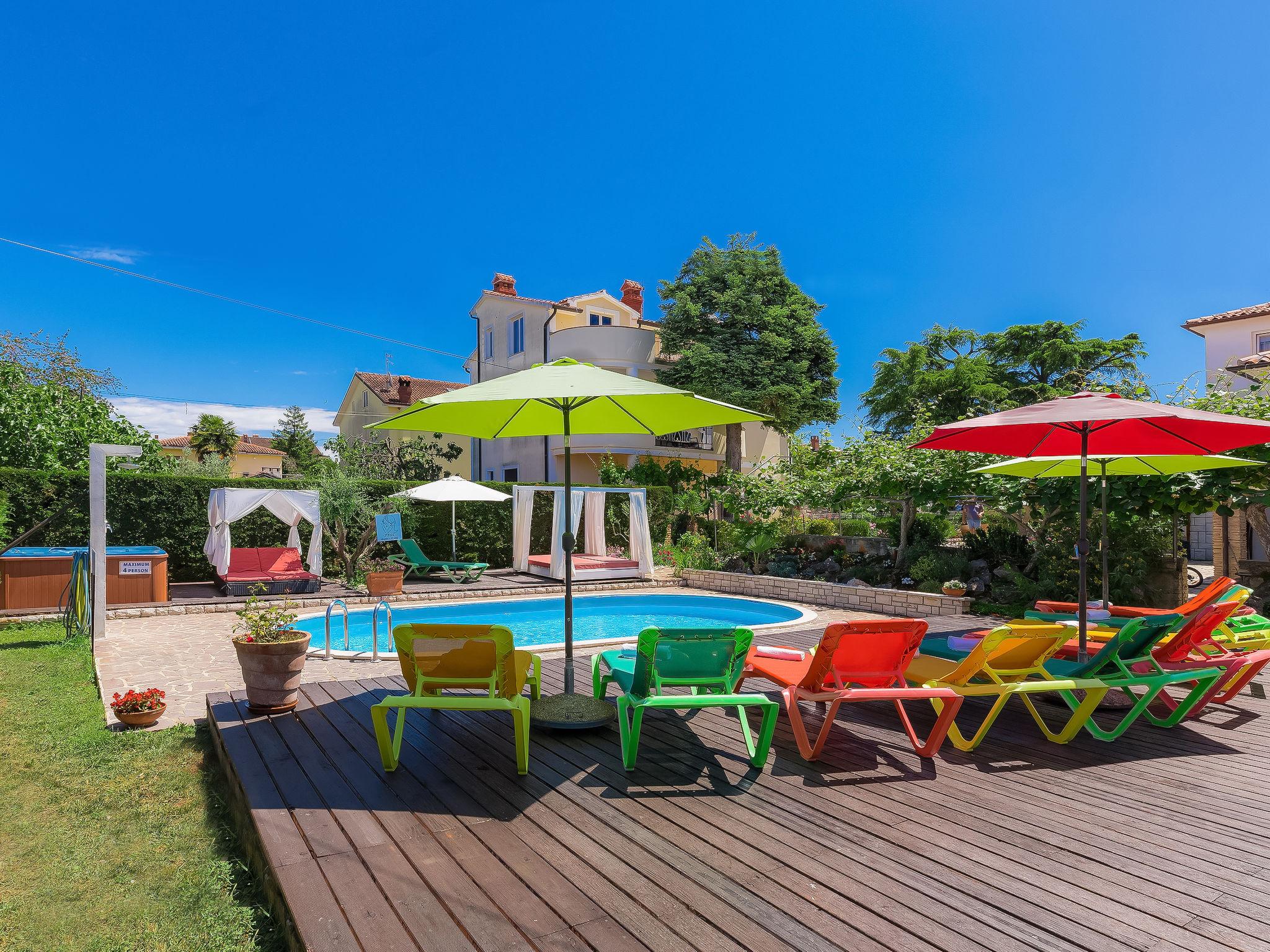 Photo 1 - Appartement en Umag avec piscine et jardin