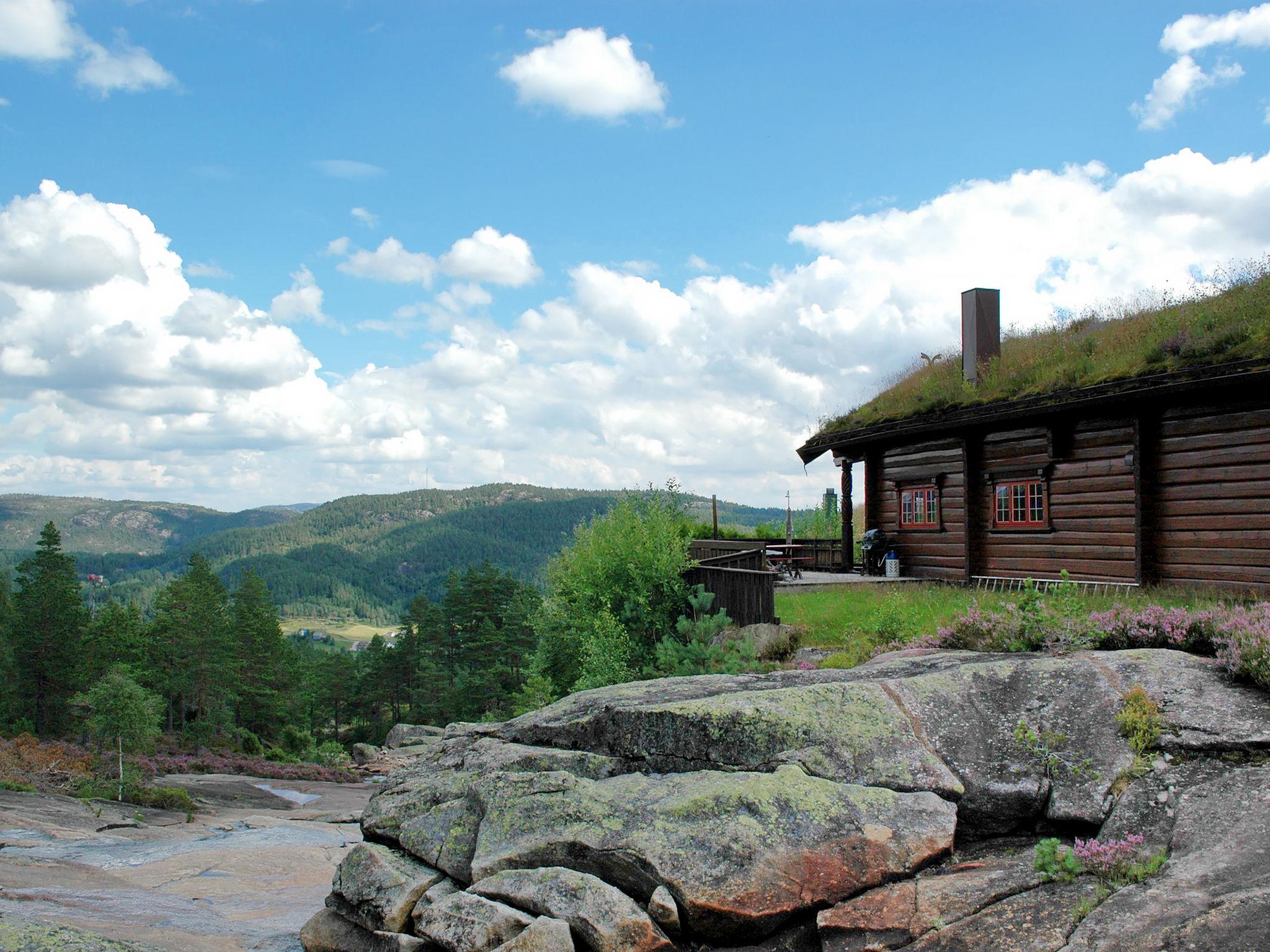 Foto 17 - Casa de 3 quartos em Fossdal com terraço e sauna