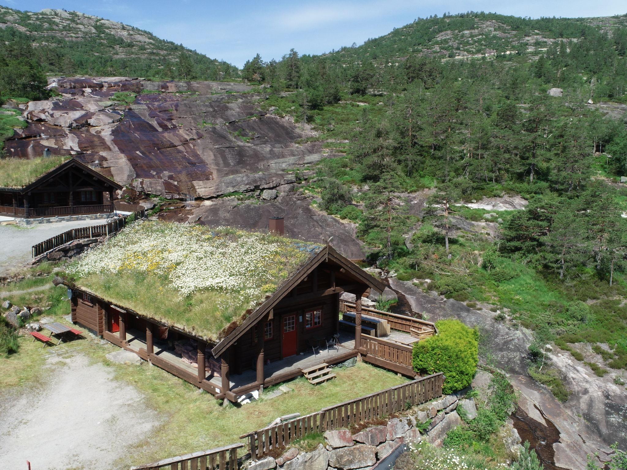 Foto 1 - Casa de 3 quartos em Fossdal com terraço e sauna