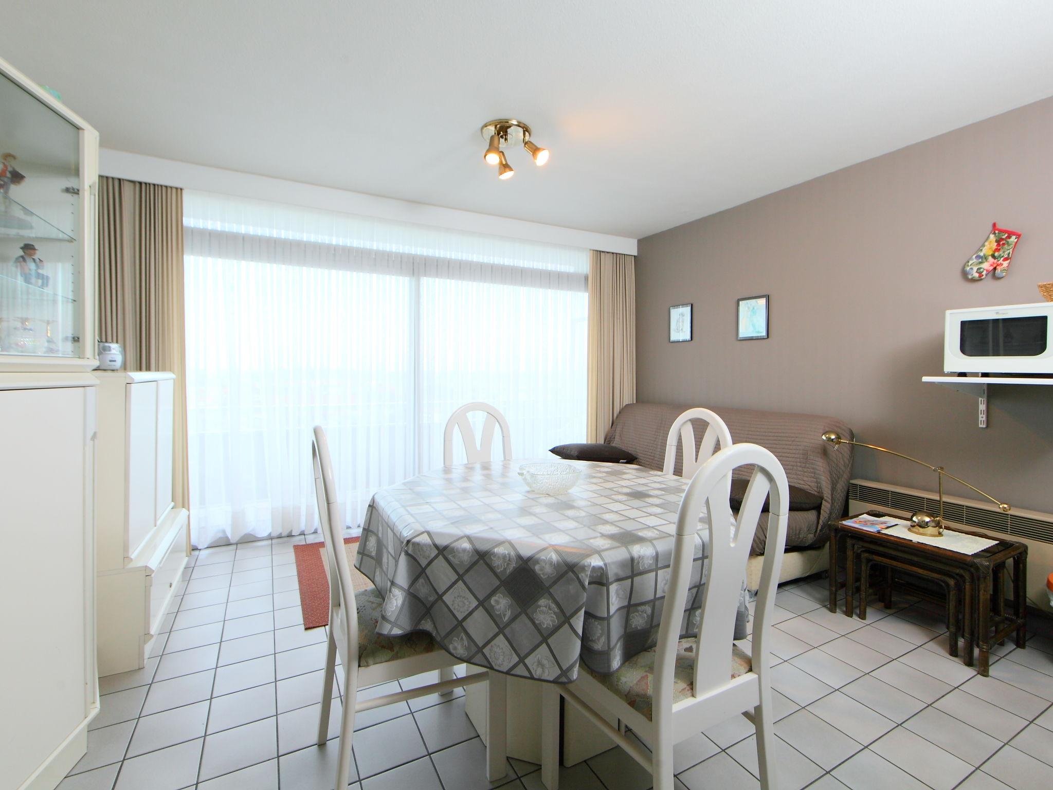Foto 8 - Apartamento de 1 habitación en Bredene