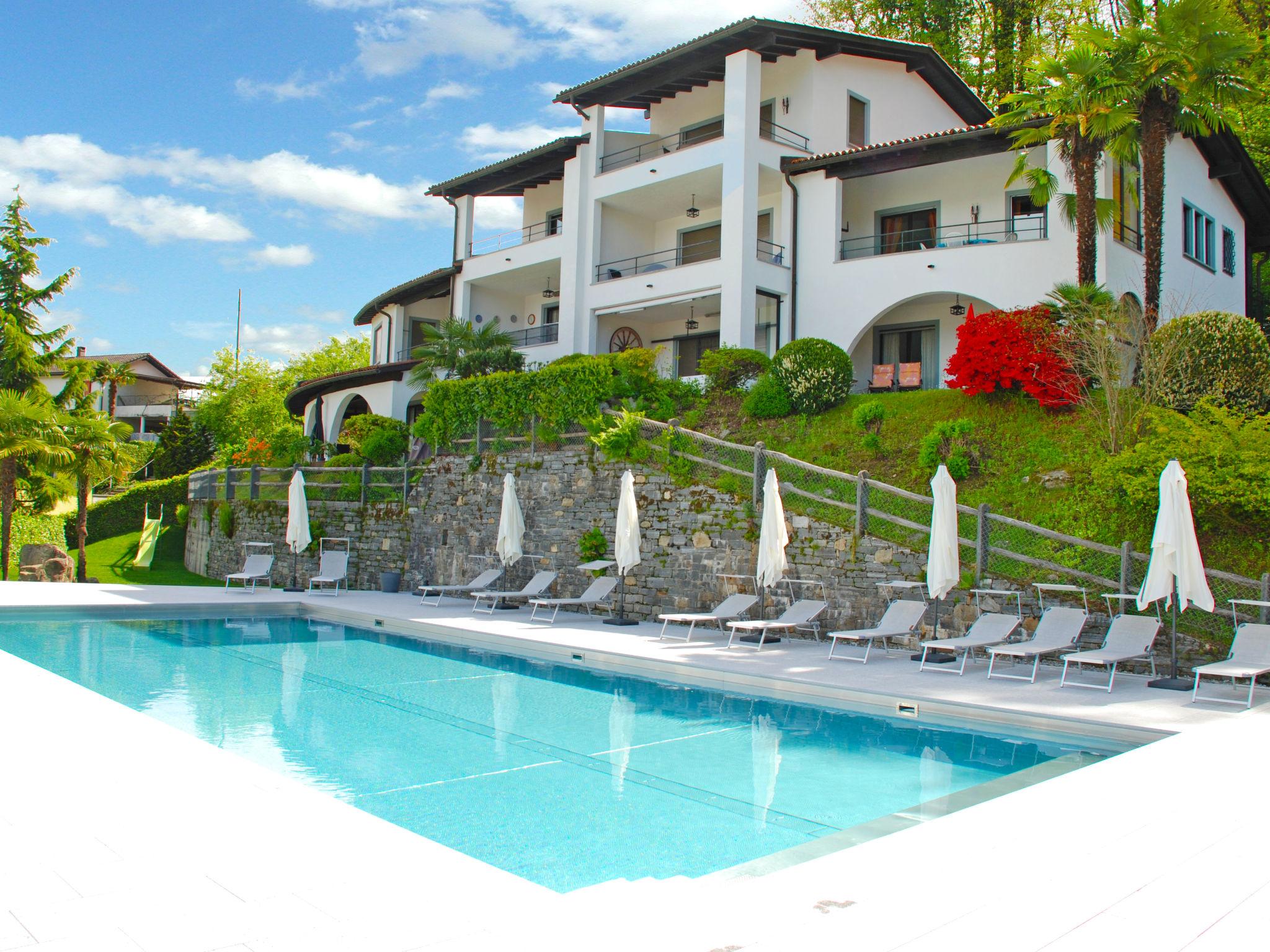 Photo 1 - Appartement de 1 chambre à Gambarogno avec piscine et terrasse