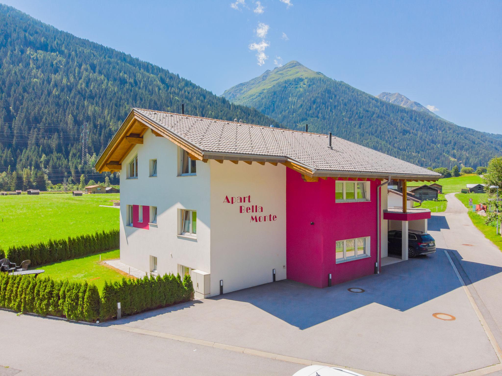 Photo 1 - Appartement de 2 chambres à Pettneu am Arlberg avec jardin et vues sur la montagne