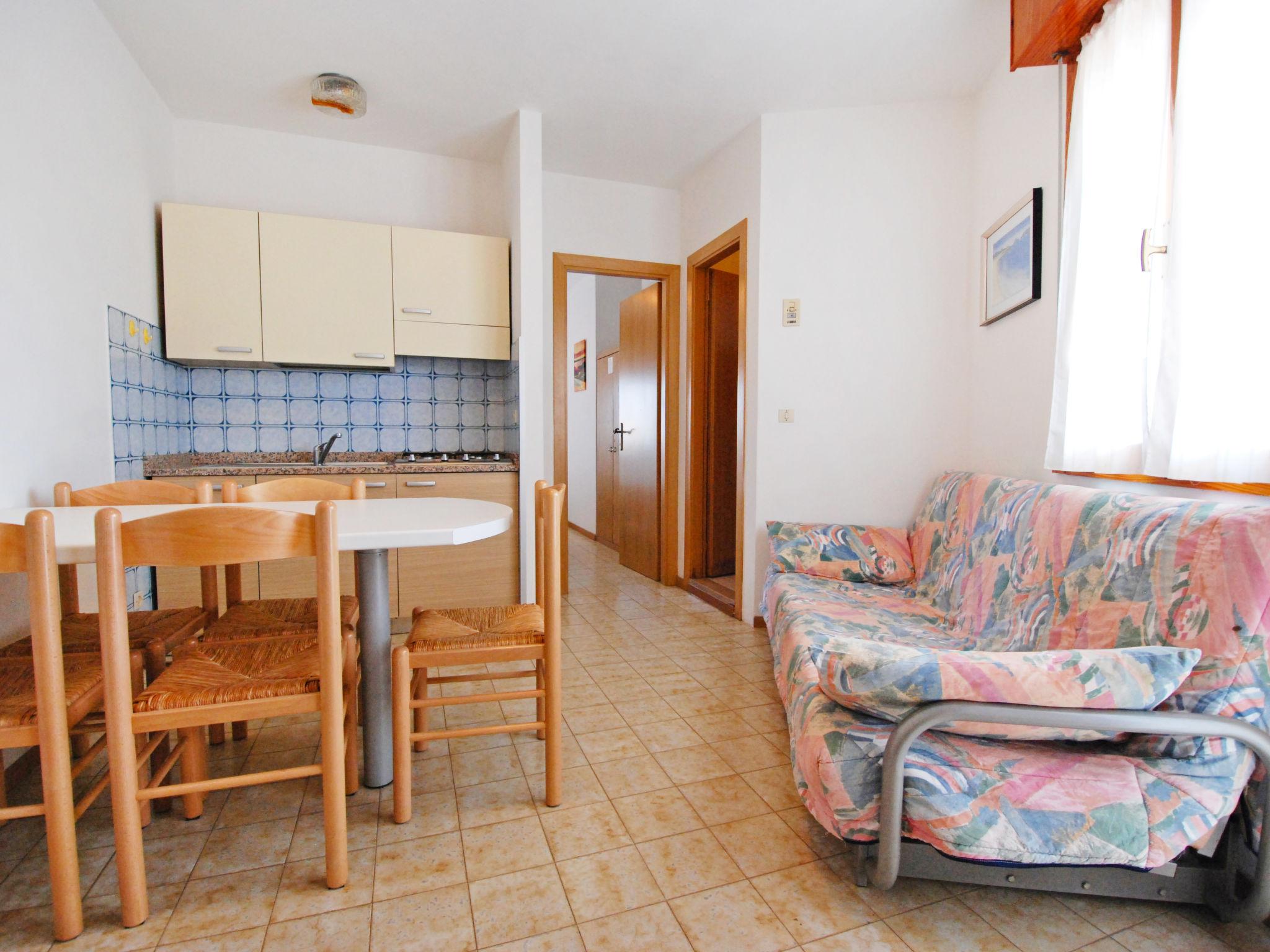 Foto 6 - Apartamento de 2 quartos em San Michele al Tagliamento com vistas do mar