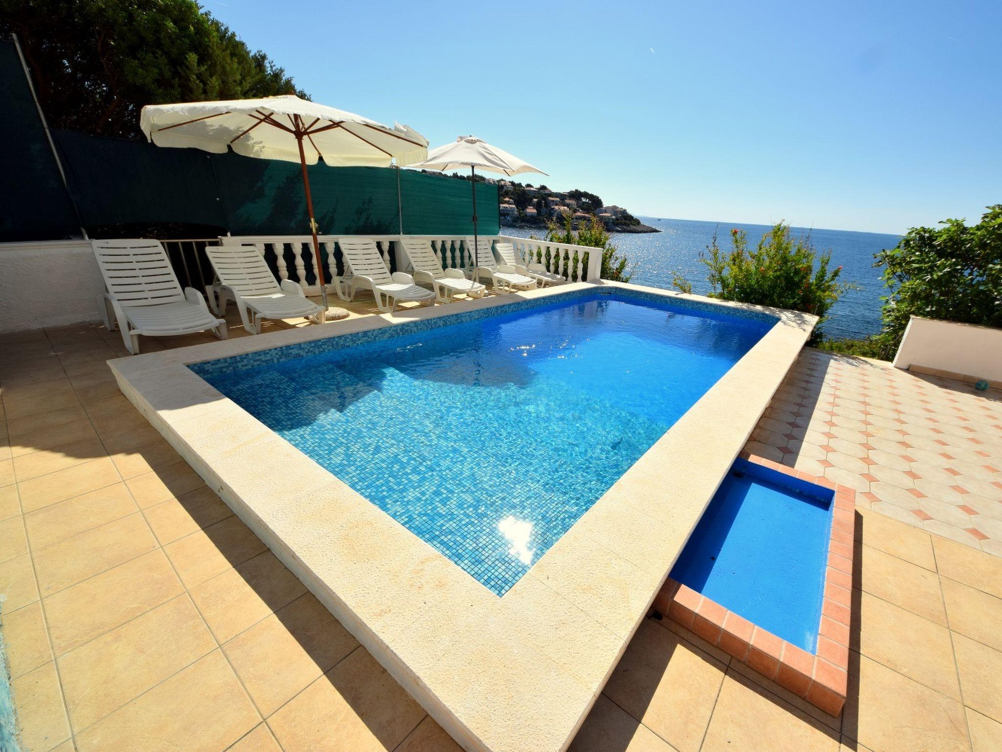 Foto 3 - Apartamento de 1 quarto em Korčula com piscina e vistas do mar