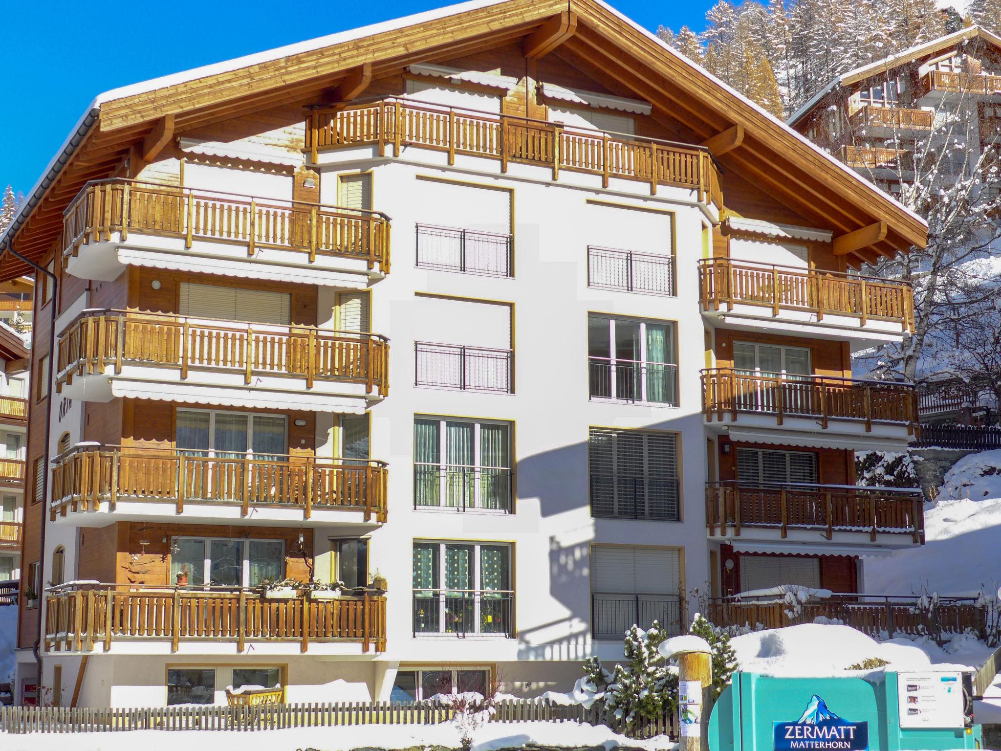 Photo 15 - Appartement de 3 chambres à Zermatt avec vues sur la montagne