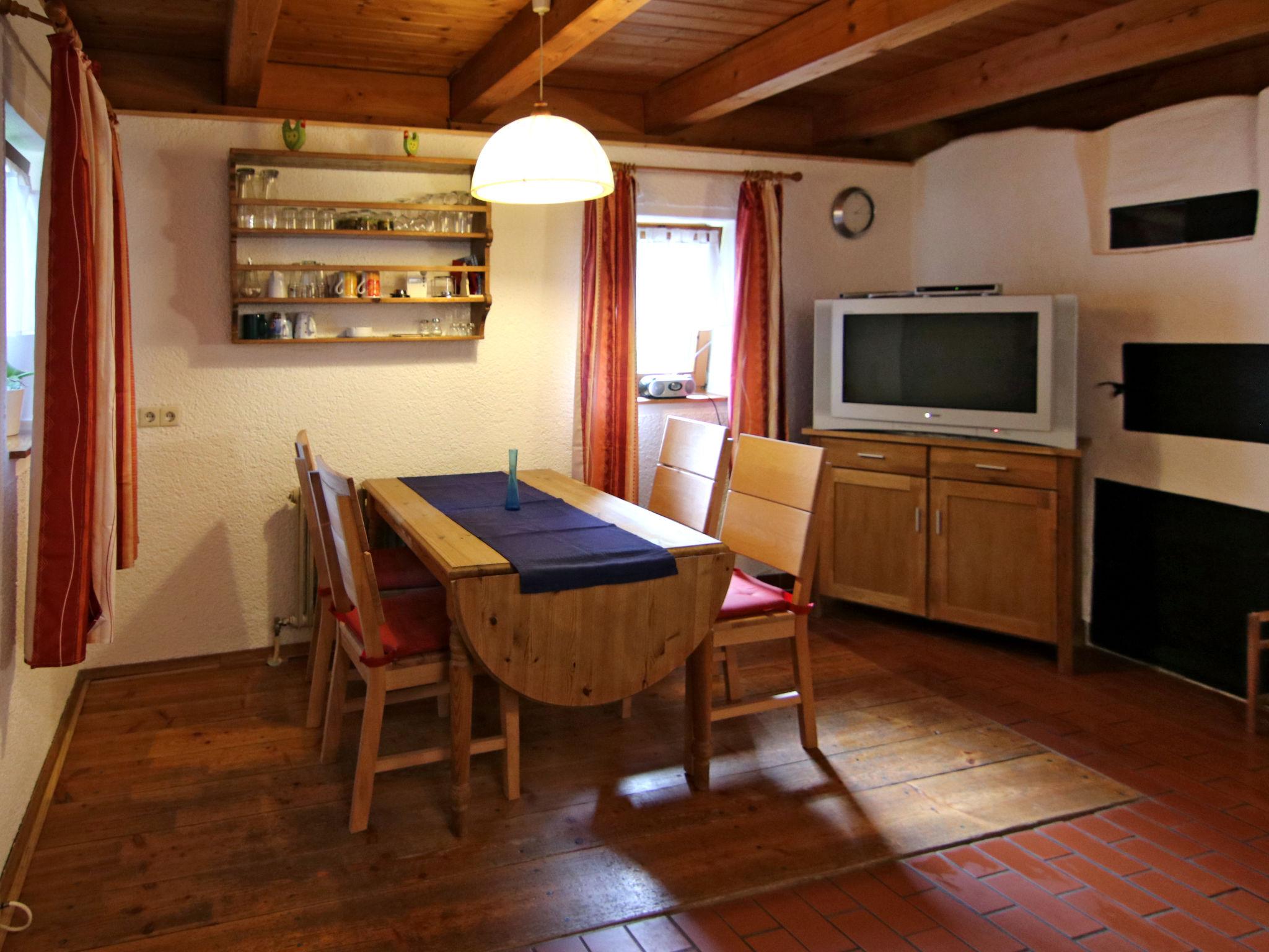 Photo 2 - Maison de 1 chambre à Alpirsbach avec jardin et terrasse