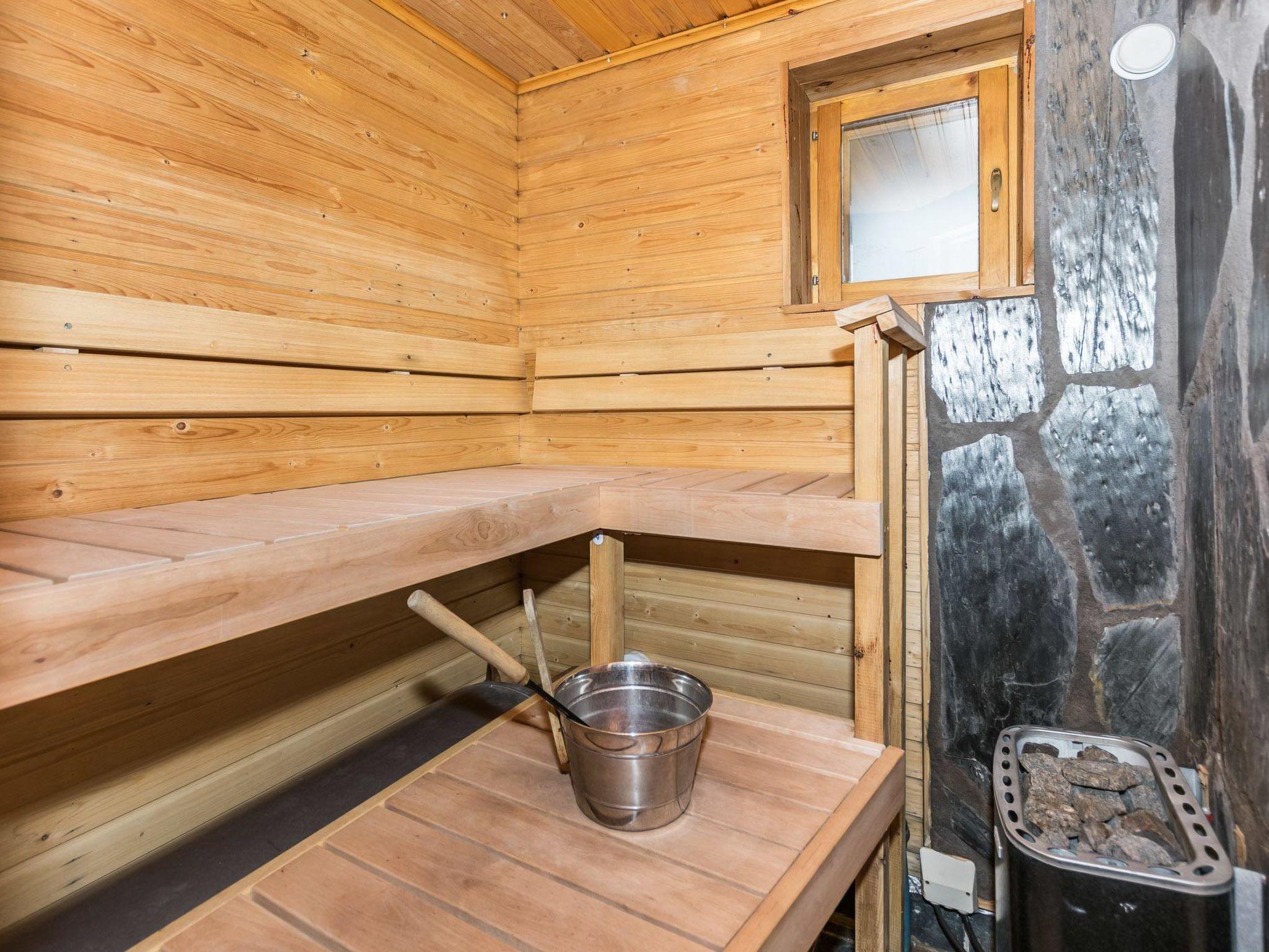 Photo 27 - Maison de 2 chambres à Jämsä avec sauna et bain à remous