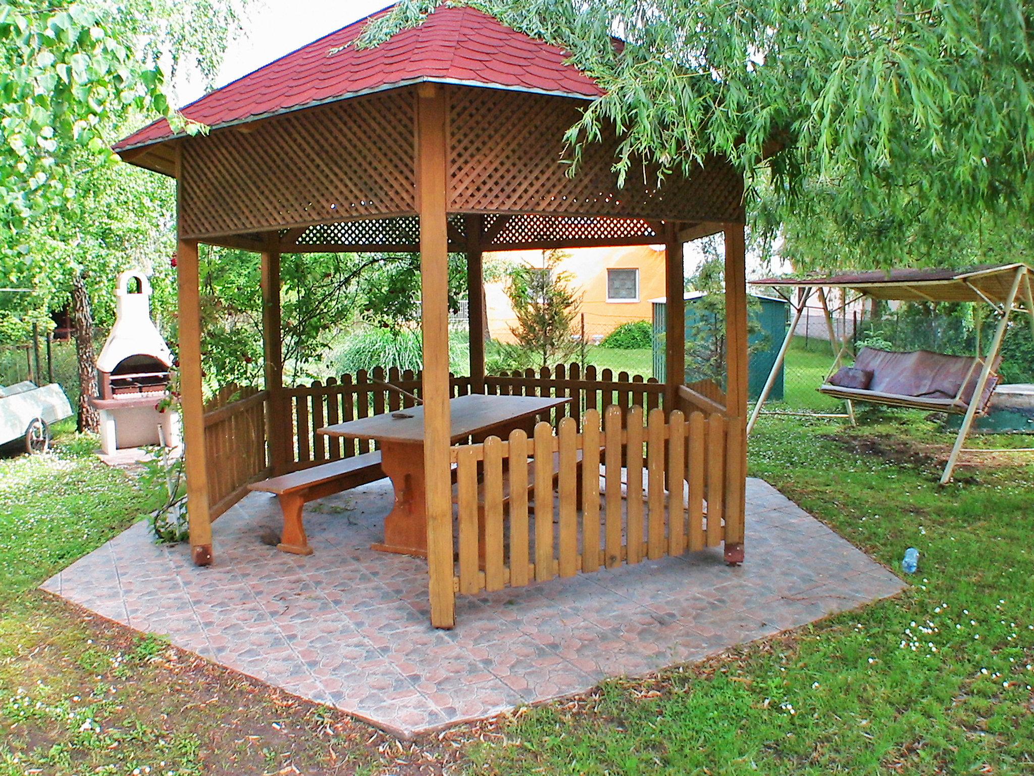 Photo 3 - Maison de 4 chambres à Balatonmáriafürdő avec piscine privée et jardin