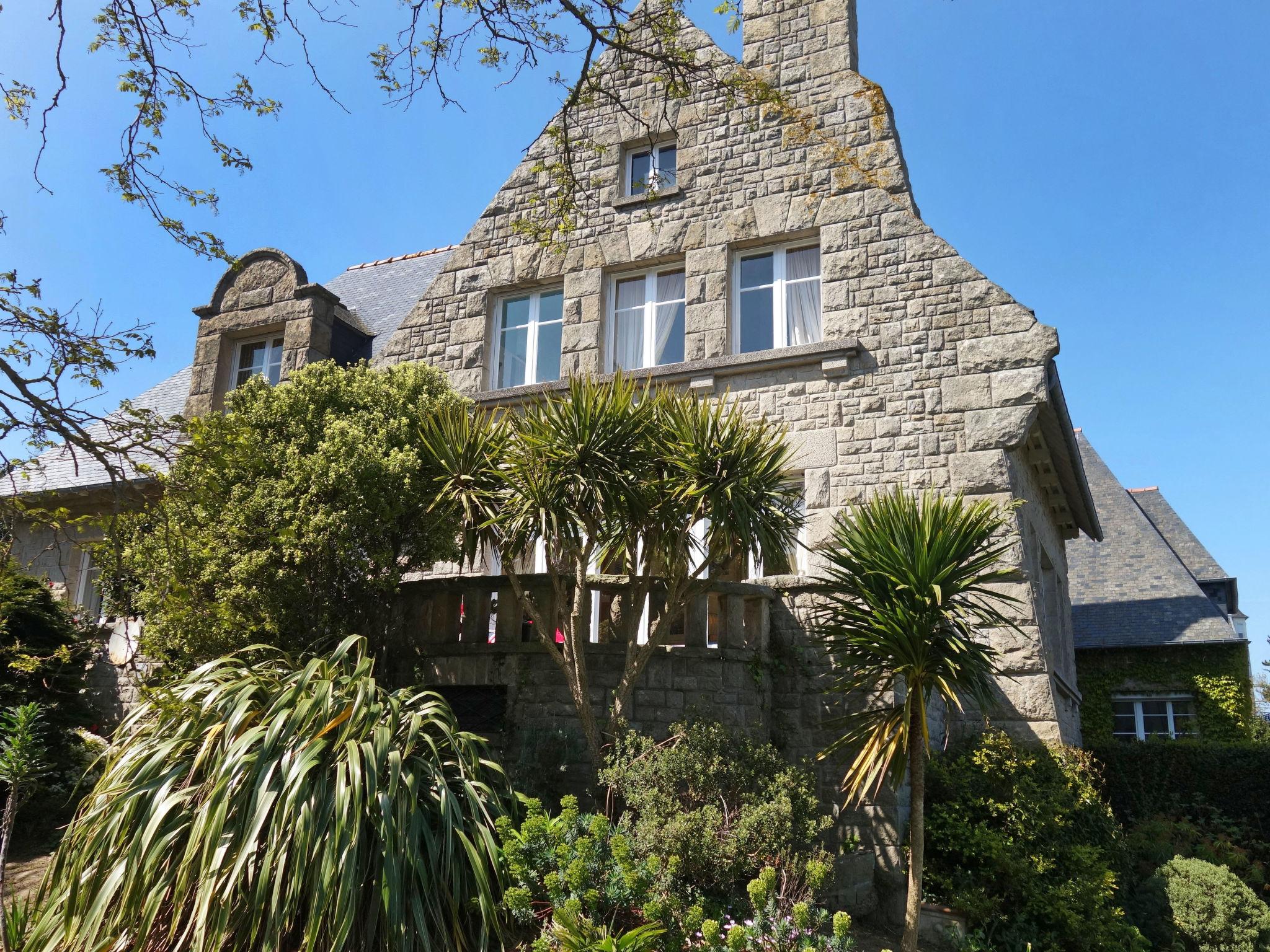 Foto 32 - Casa de 3 quartos em Dinard com jardim e terraço