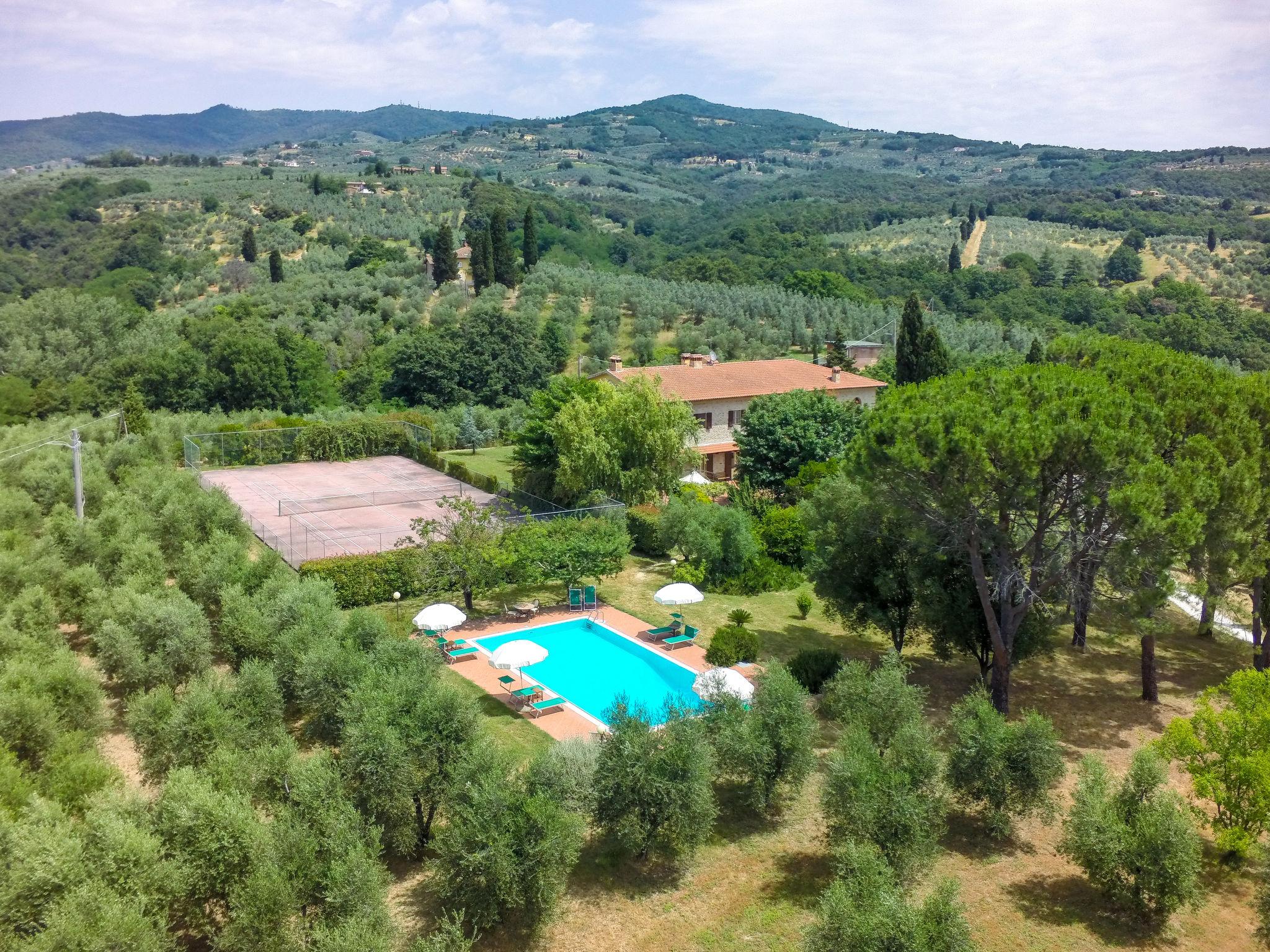 Foto 34 - Casa con 6 camere da letto a Vinci con piscina privata e giardino